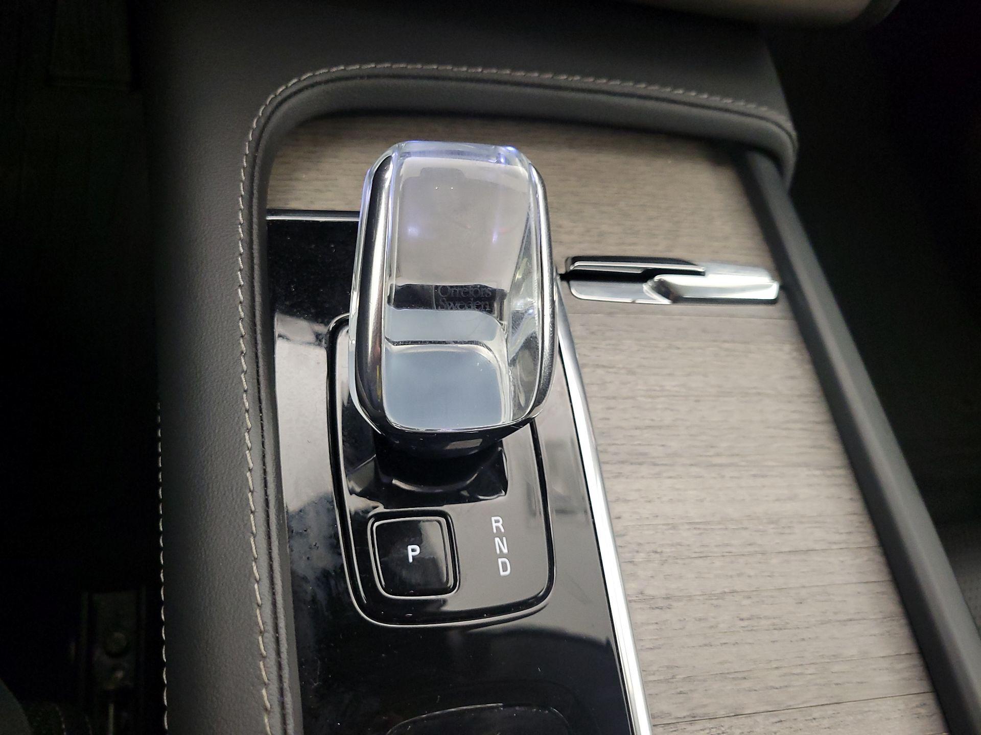 Thumbnail: 2023 Volvo XC90 - 17