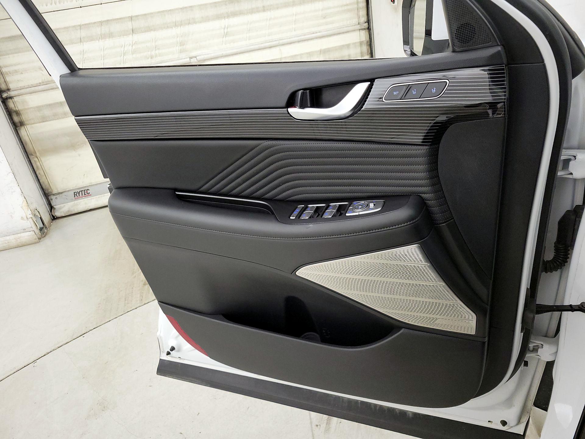 Thumbnail: 2024 Hyundai Palisade - 12