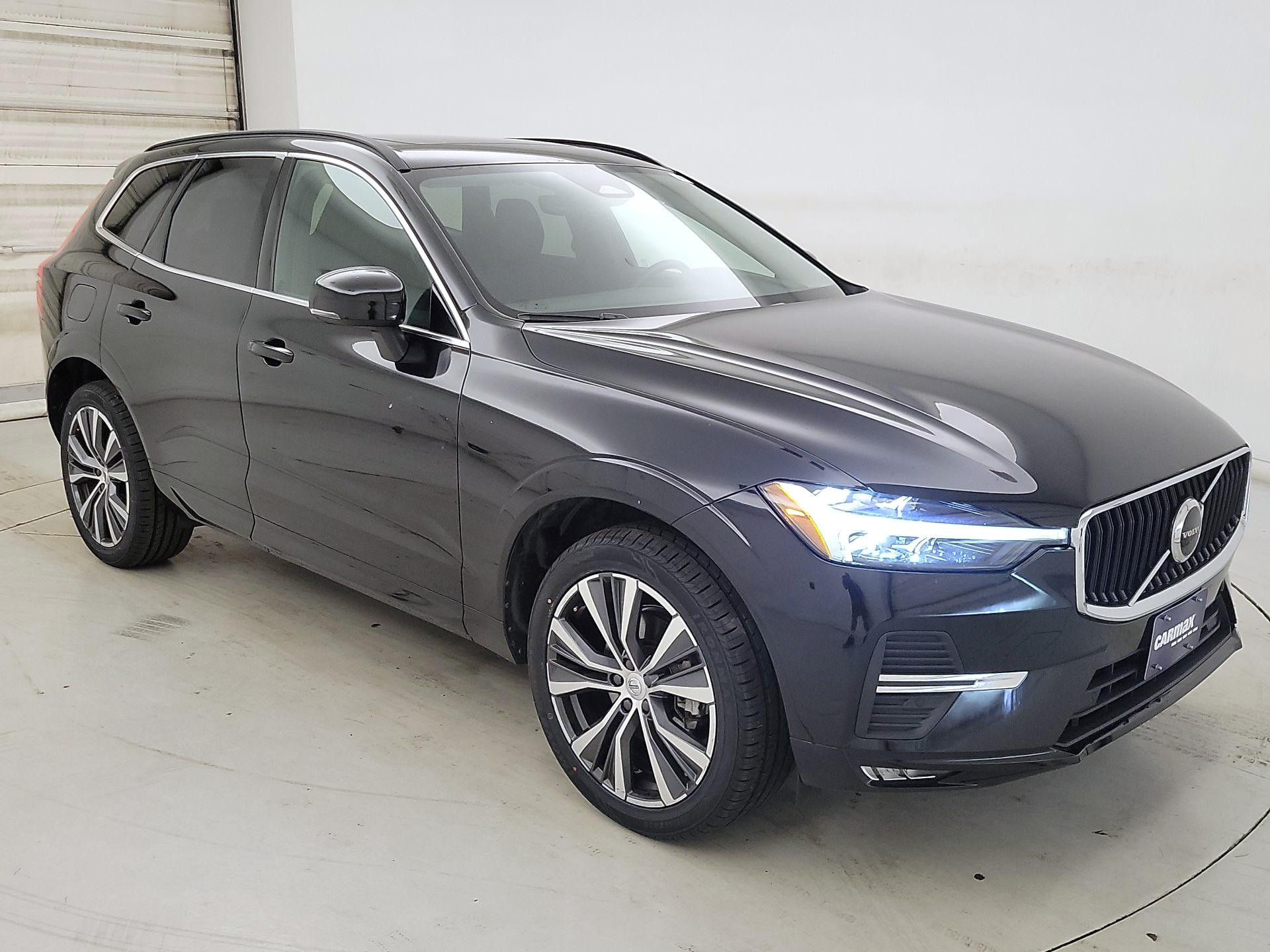 Thumbnail: 2022 Volvo XC60 - 1