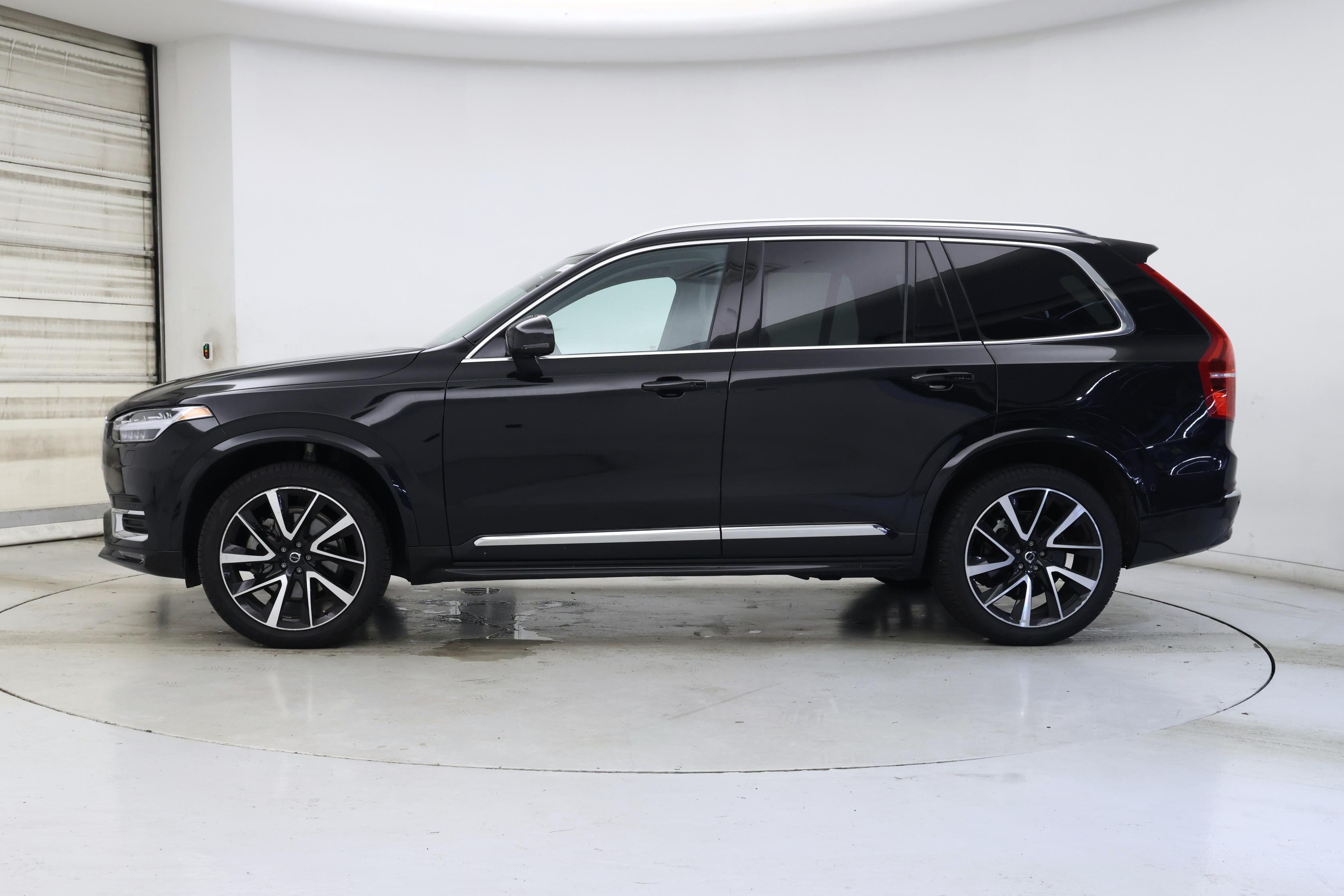 Thumbnail: 2023 Volvo XC90 - 3