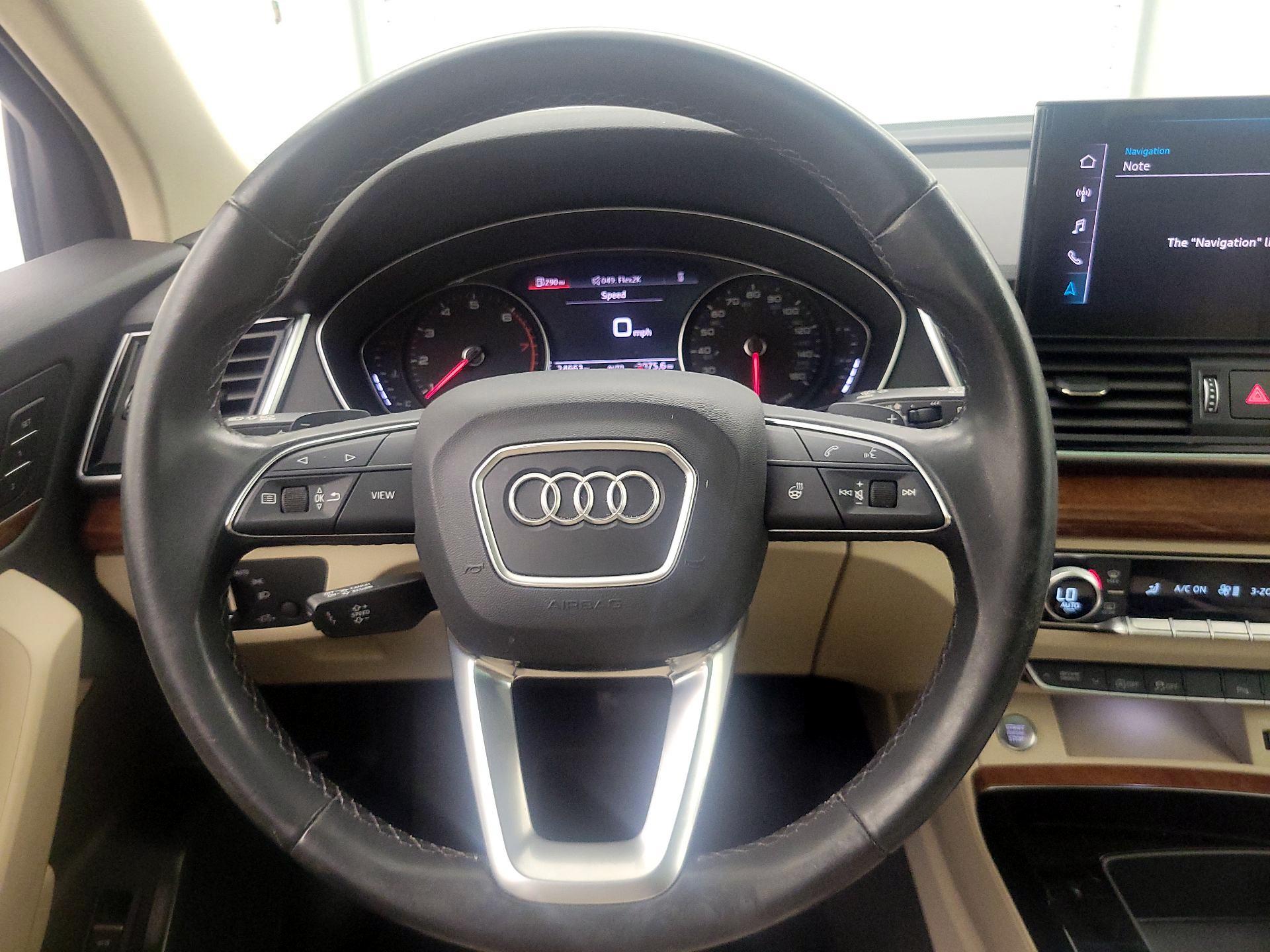 Thumbnail: 2022 Audi Q5 - 10
