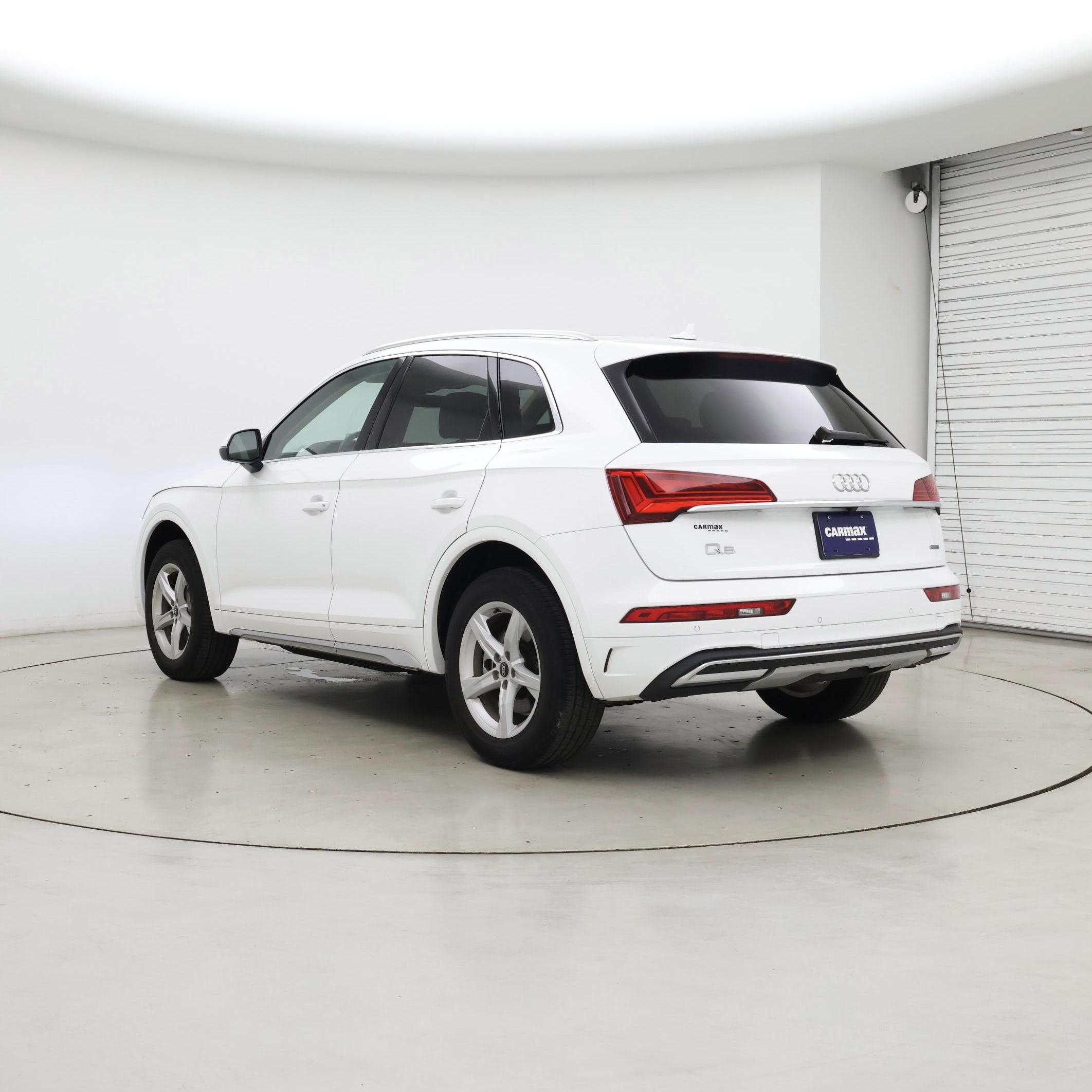 Thumbnail: 2022 Audi Q5 - 2