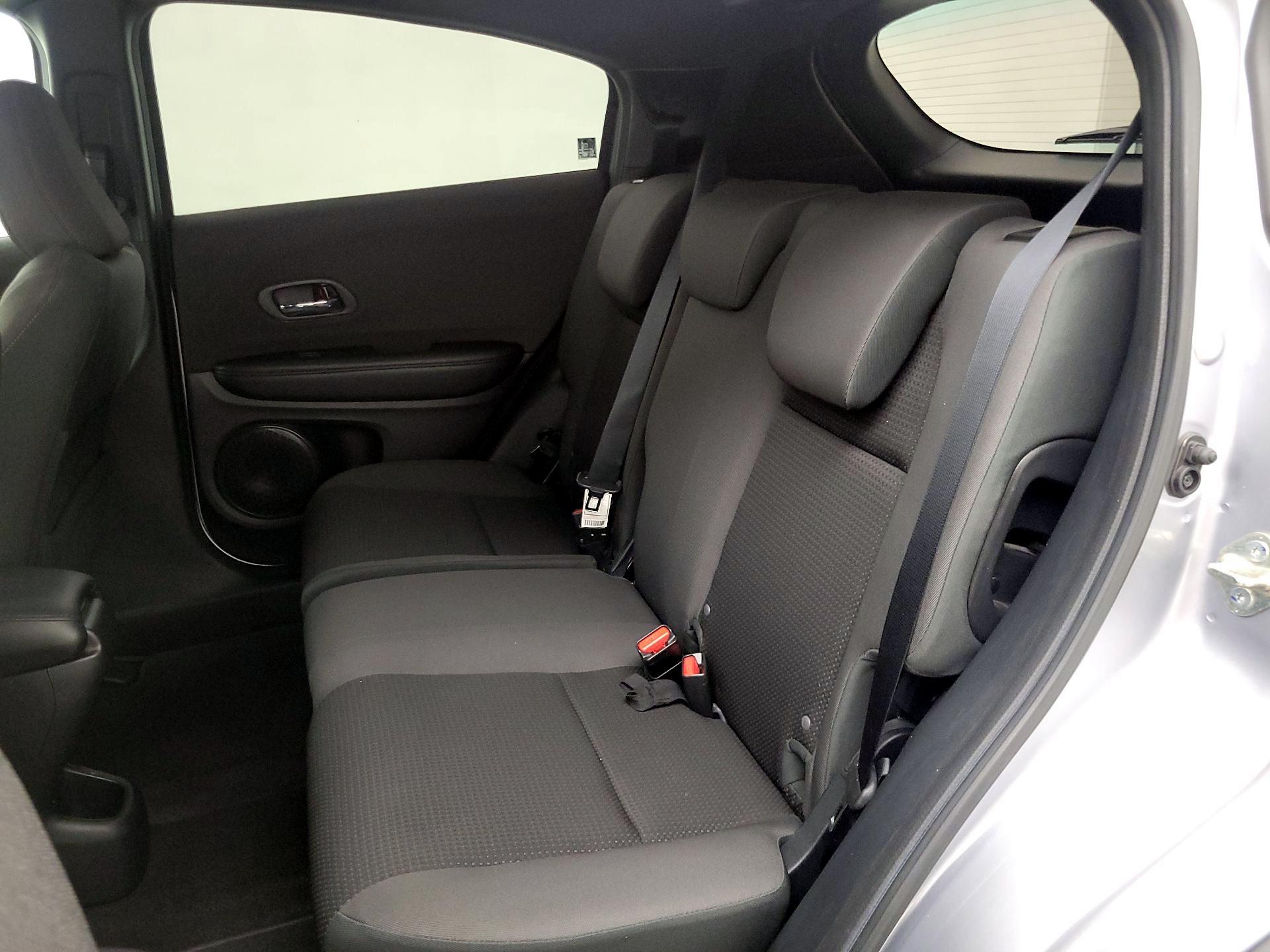 Thumbnail: 2019 Honda HR-V - 19