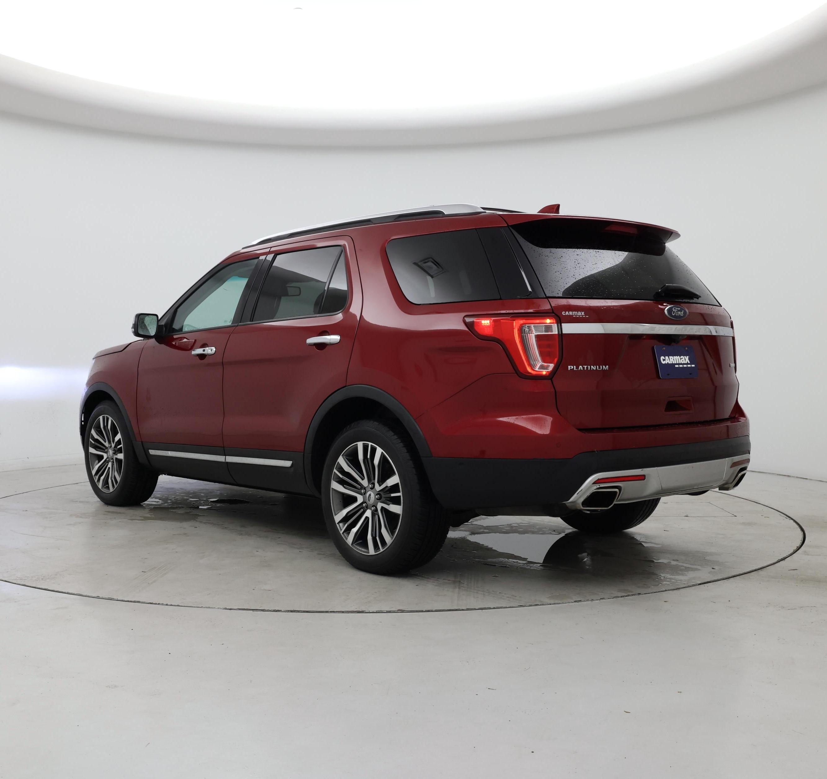 Thumbnail: 2016 Ford Explorer - 2
