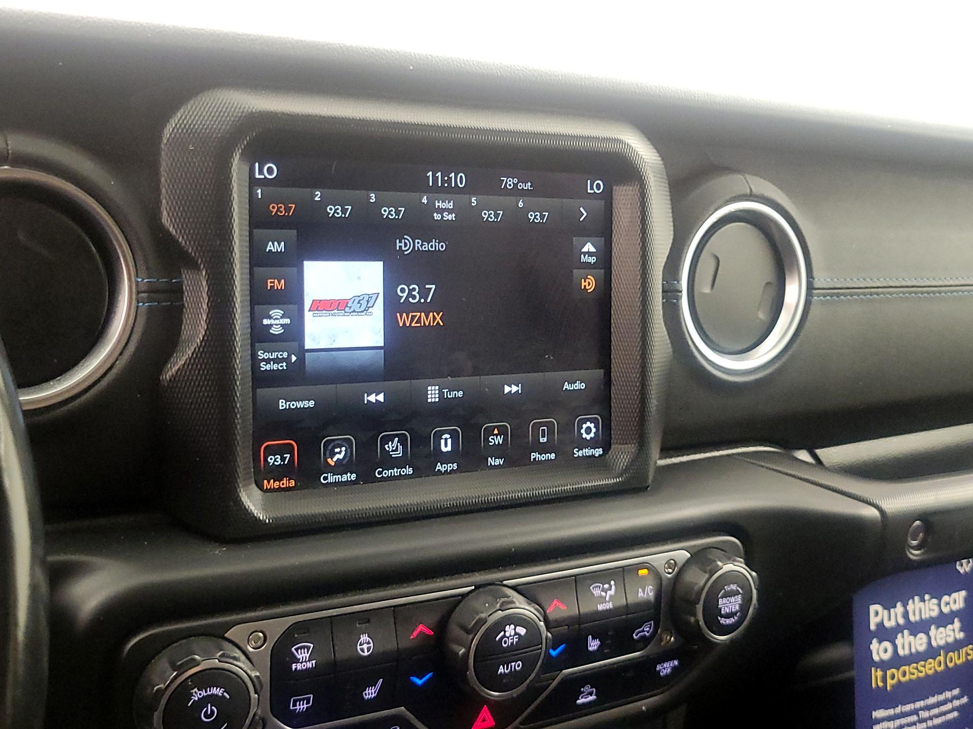 Thumbnail: 2022 Jeep Wrangler - 16