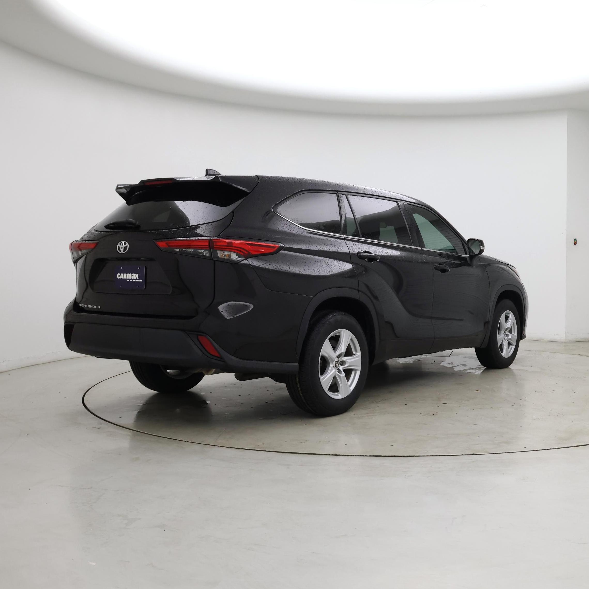 Thumbnail: 2020 Toyota Highlander - 8