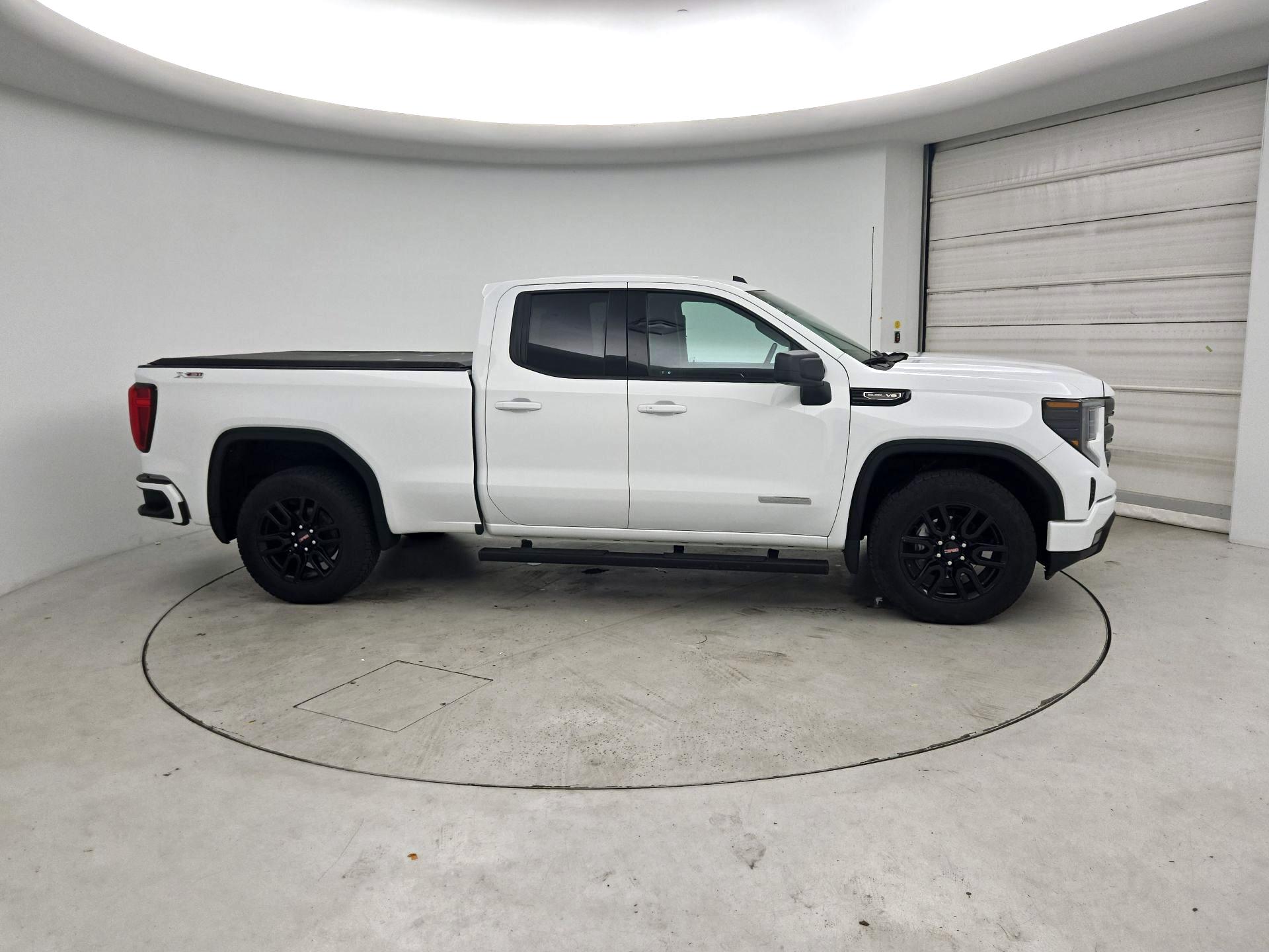 Thumbnail: 2023 GMC Sierra 1500 - 4