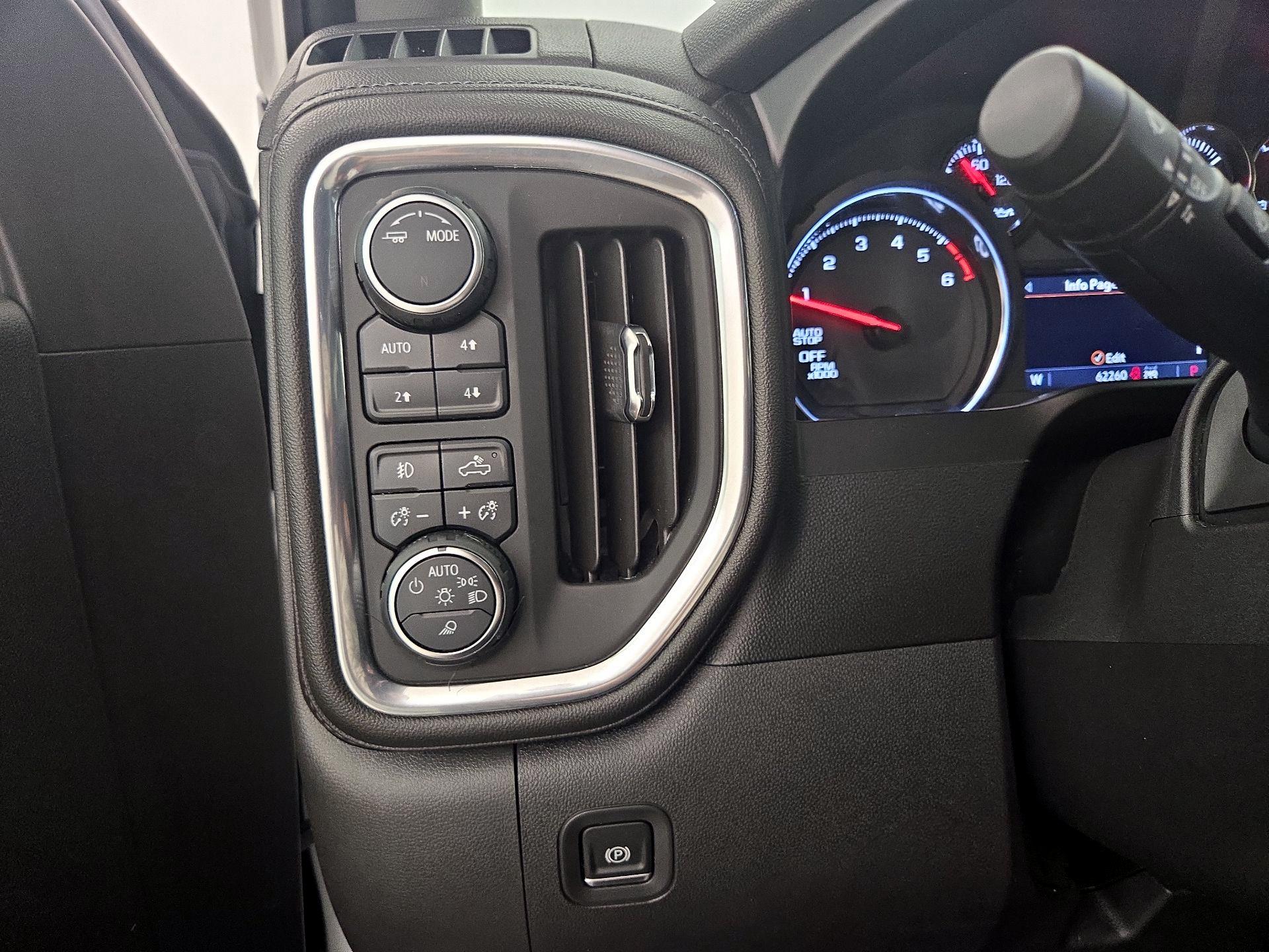 Thumbnail: 2021 Chevrolet Silverado 1500 - 13