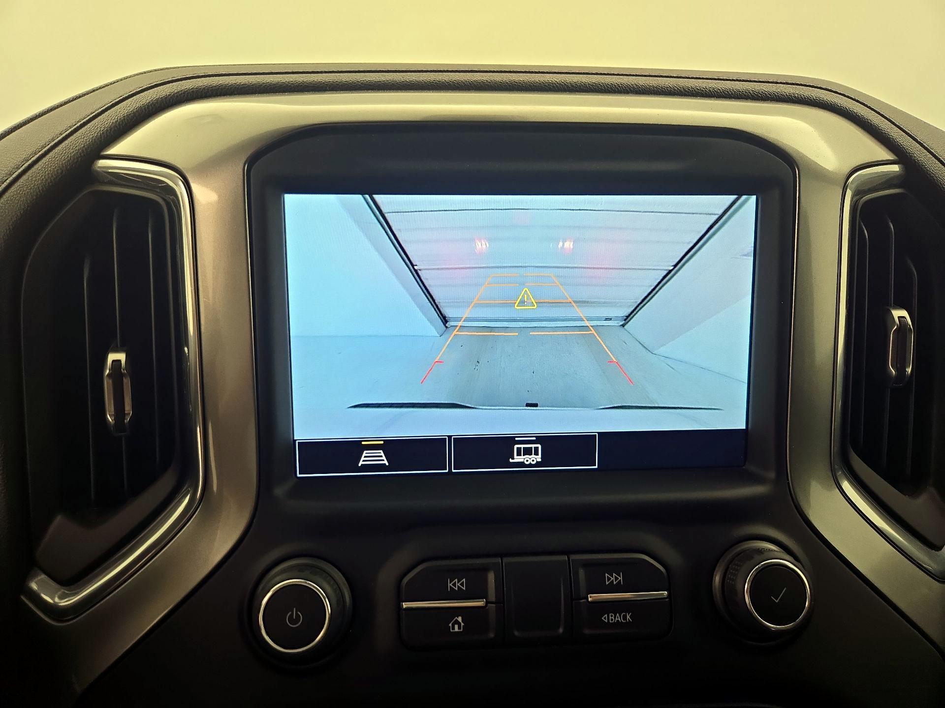 Thumbnail: 2021 Chevrolet Silverado 1500 - 14