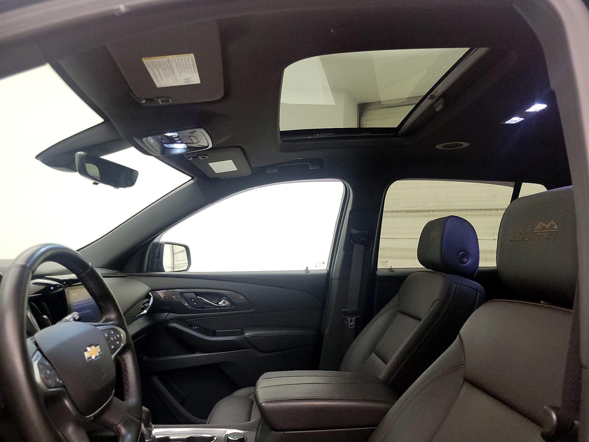 Thumbnail: 2023 Chevrolet Traverse - 19
