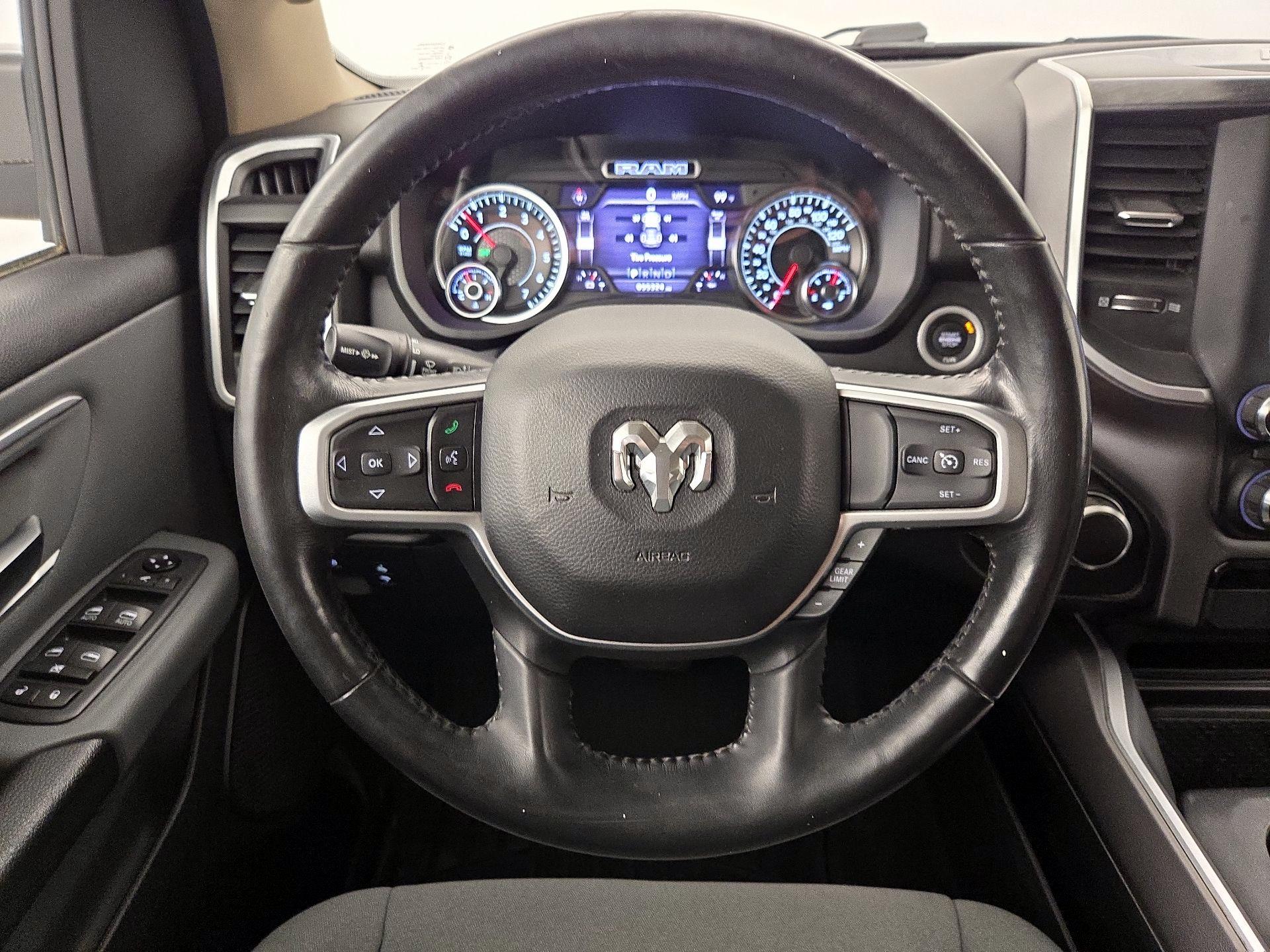 Thumbnail: 2020 RAM 1500 - 10