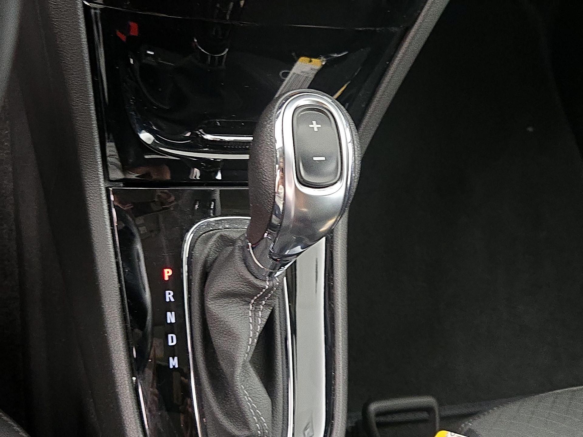 Thumbnail: 2022 Buick Encore - 17