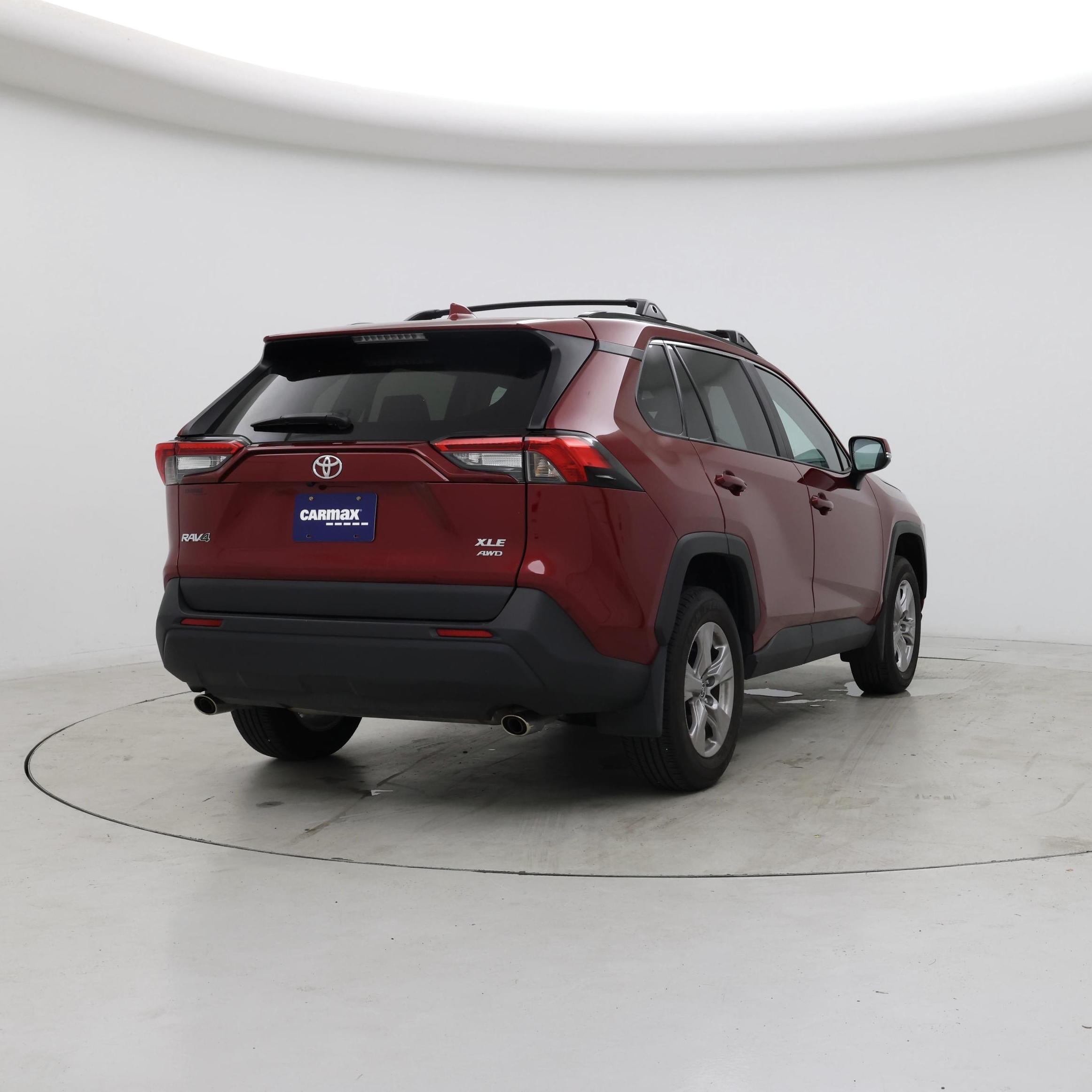 Thumbnail: 2022 Toyota RAV4 - 8