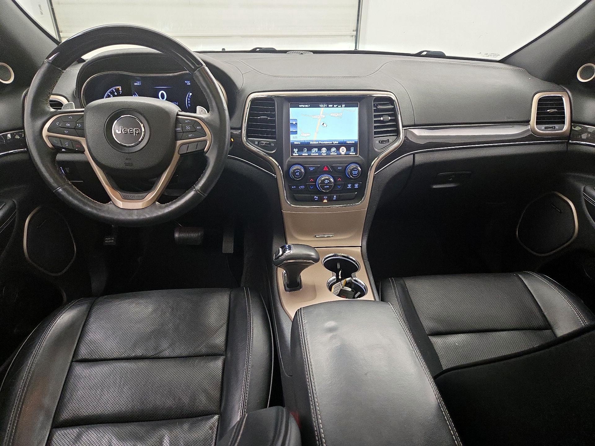 Thumbnail: 2015 Jeep Grand Cherokee - 9