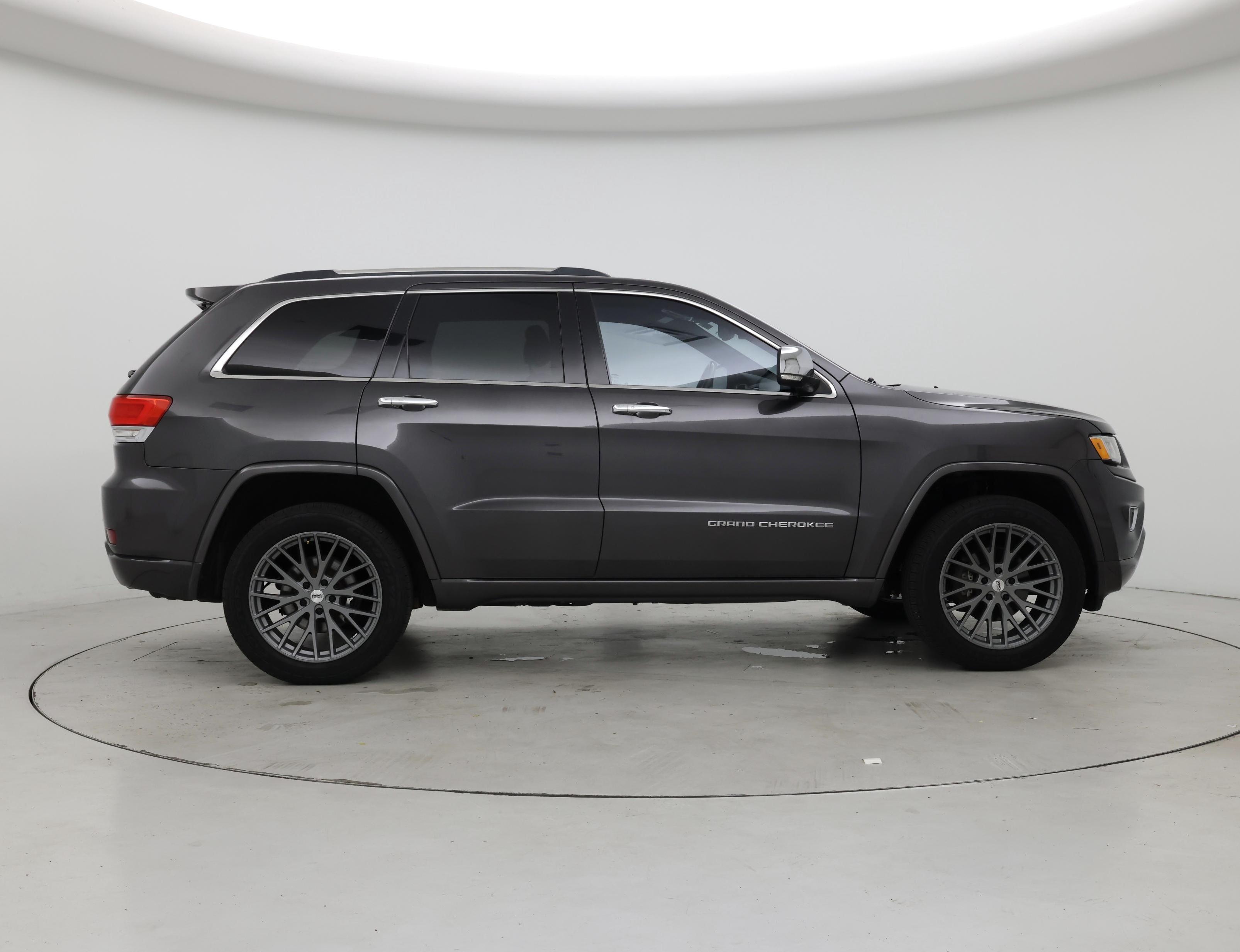 Thumbnail: 2015 Jeep Grand Cherokee - 7