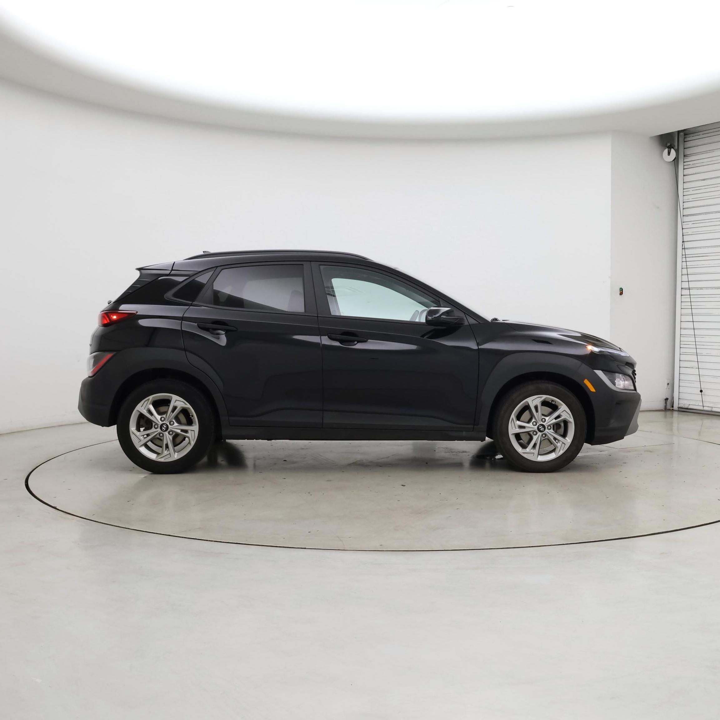 Thumbnail: 2023 Hyundai Kona - 7