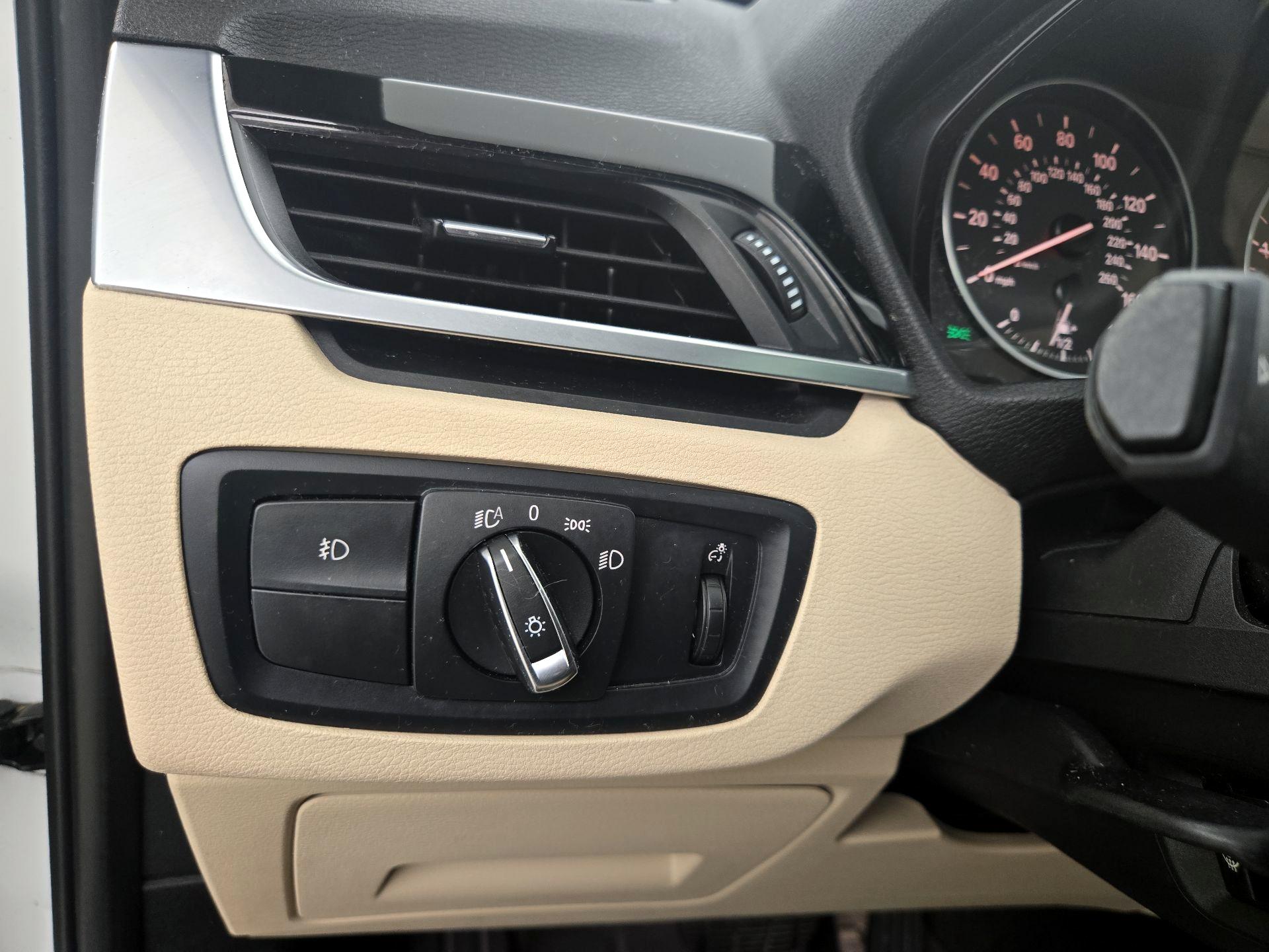 Thumbnail: 2018 BMW X1 - 13
