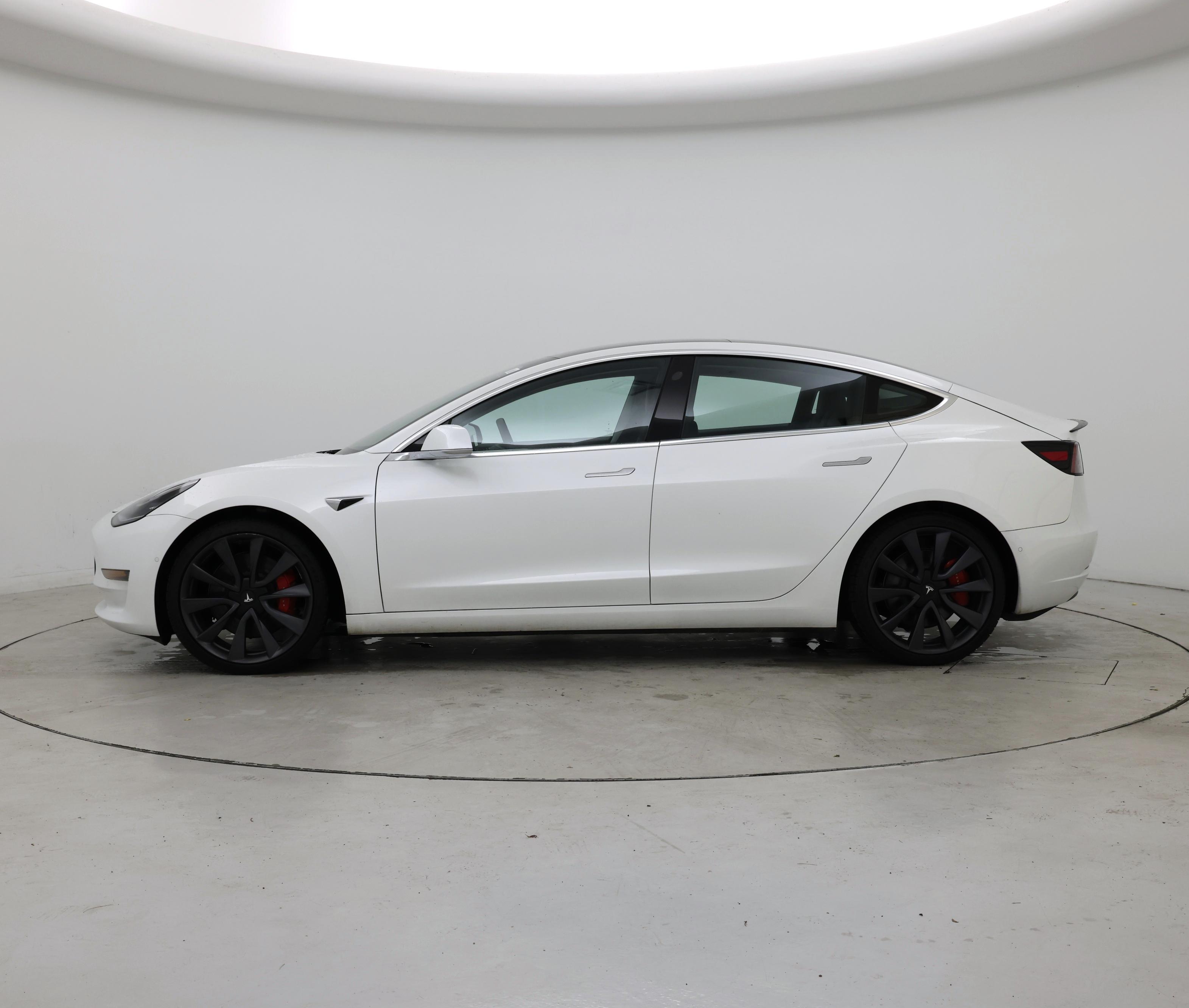 Thumbnail: 2020 Tesla Model 3 - 3