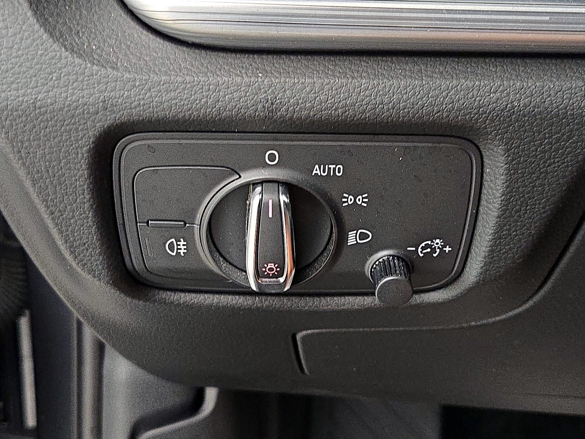Thumbnail: 2015 Audi A3 - 13