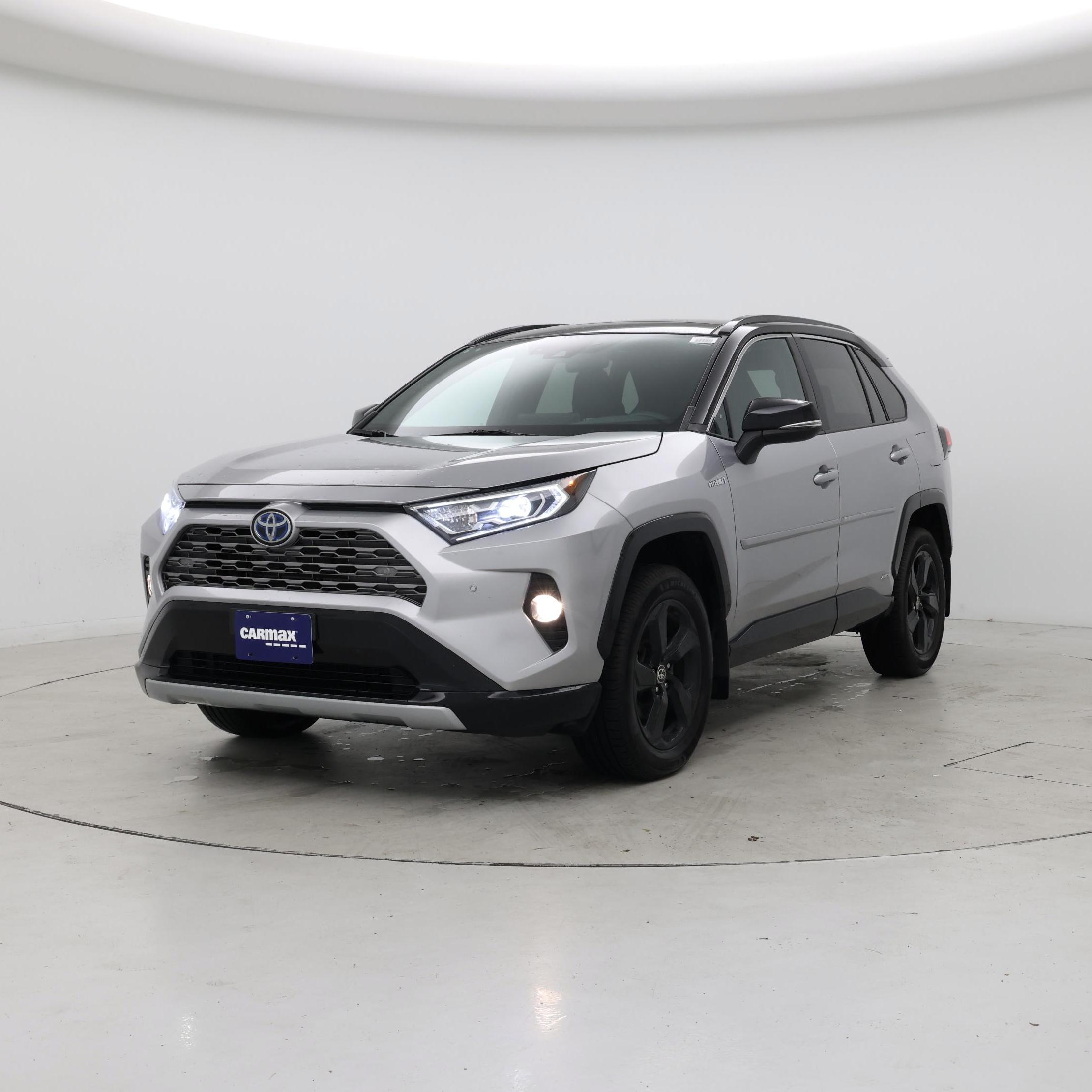 Thumbnail: 2021 Toyota RAV4 - 4