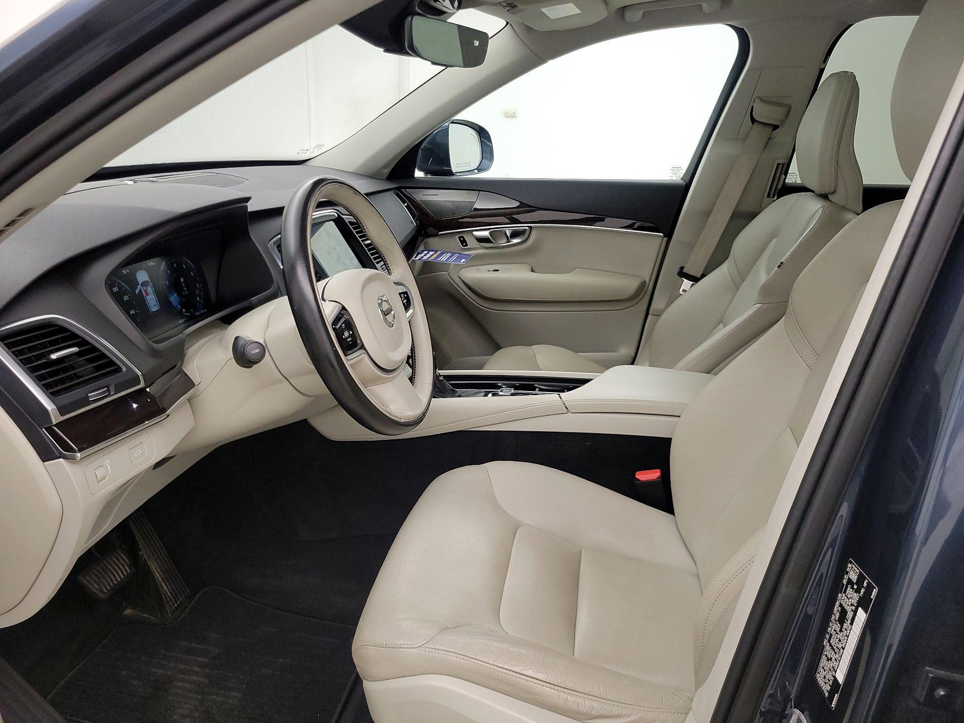 Thumbnail: 2019 Volvo XC90 - 11