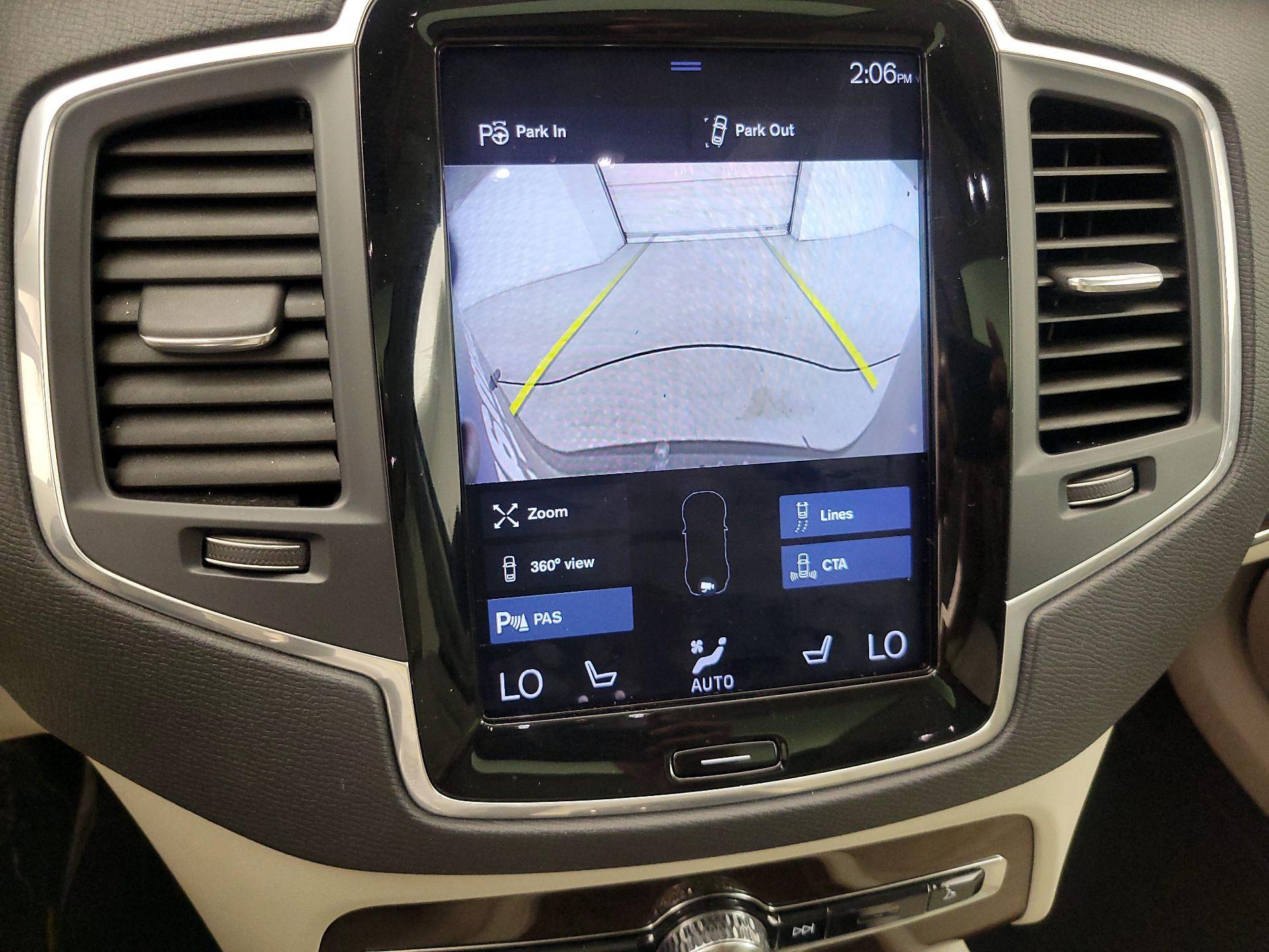 Thumbnail: 2019 Volvo XC90 - 15