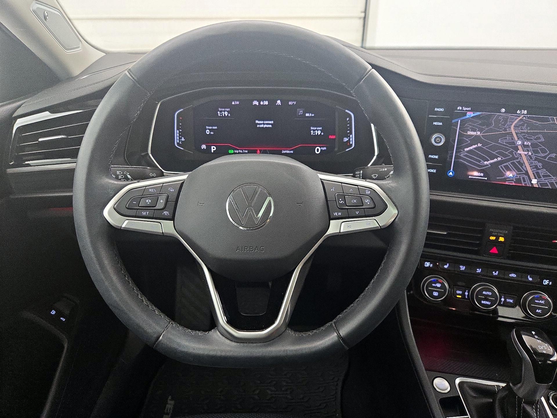Thumbnail: 2022 Volkswagen Jetta - 10