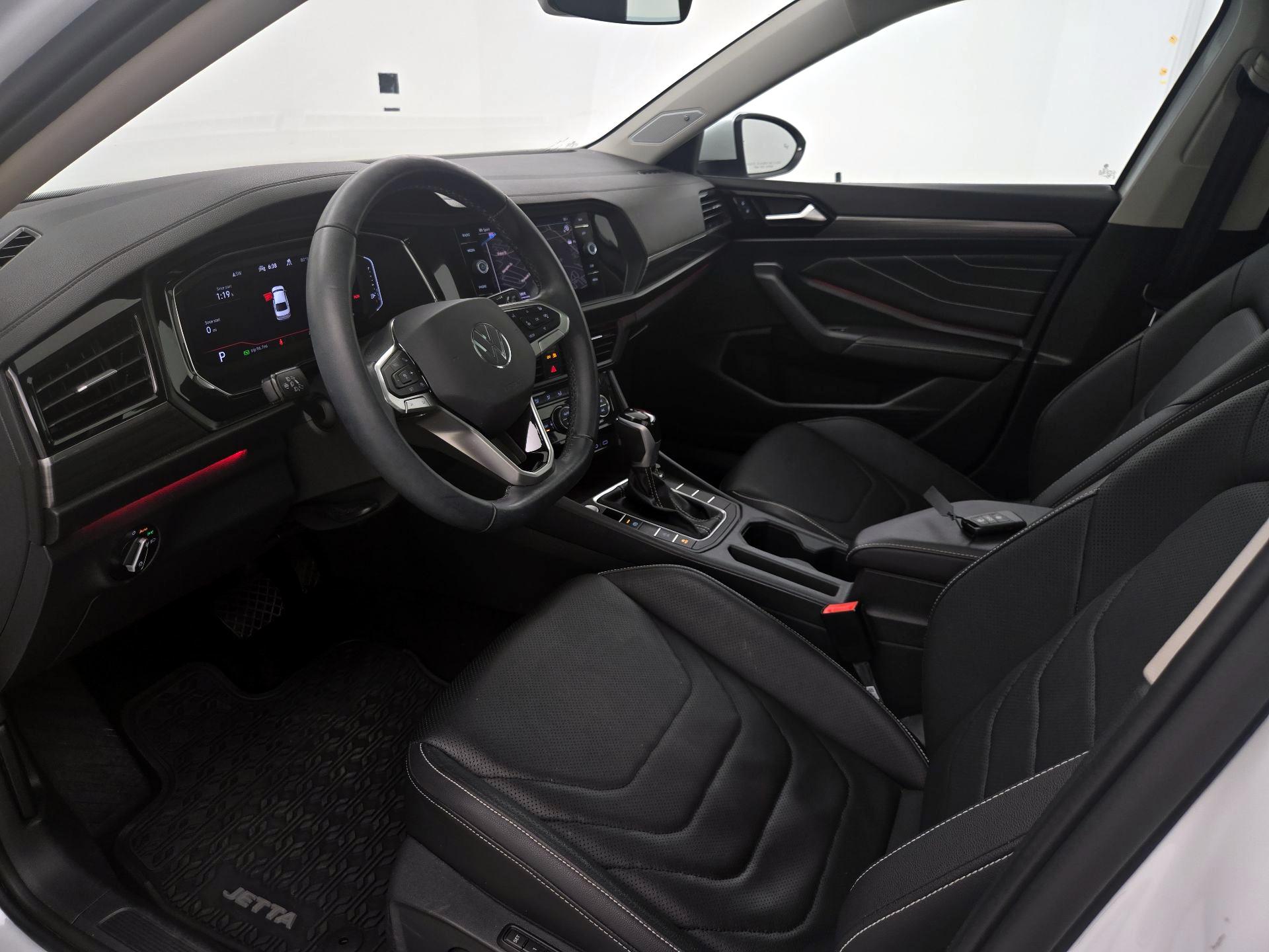 Thumbnail: 2022 Volkswagen Jetta - 11