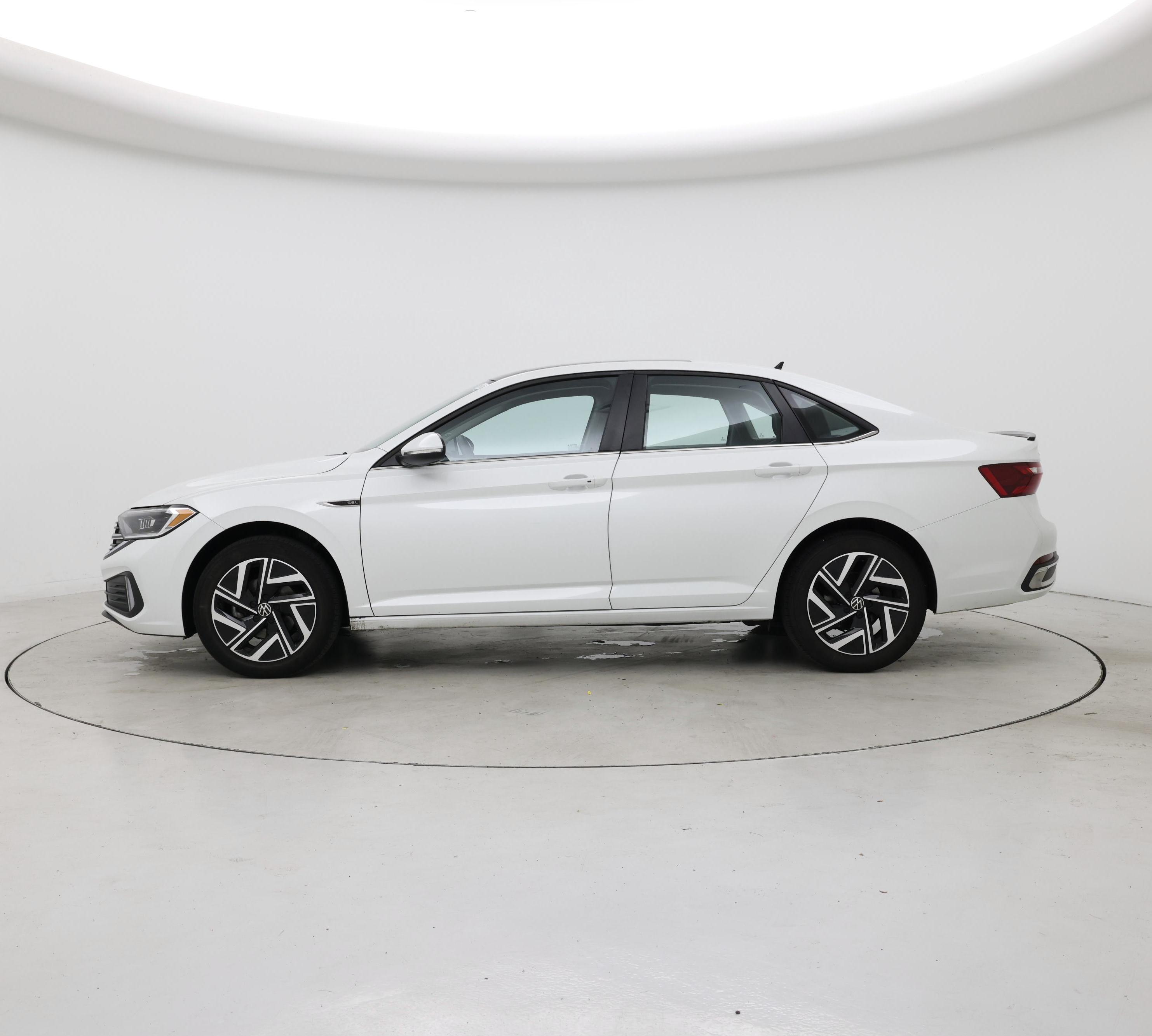 Thumbnail: 2022 Volkswagen Jetta - 3