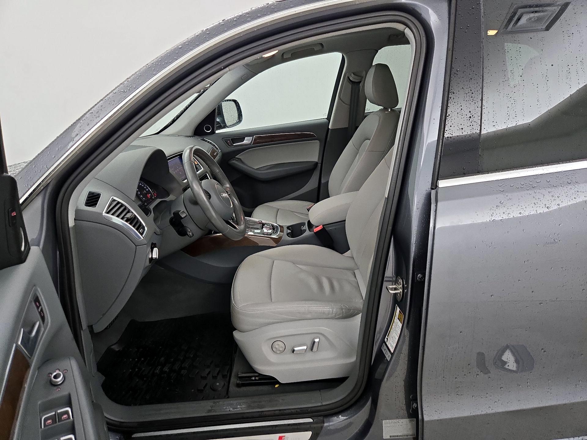Thumbnail: 2016 Audi Q5 - 11