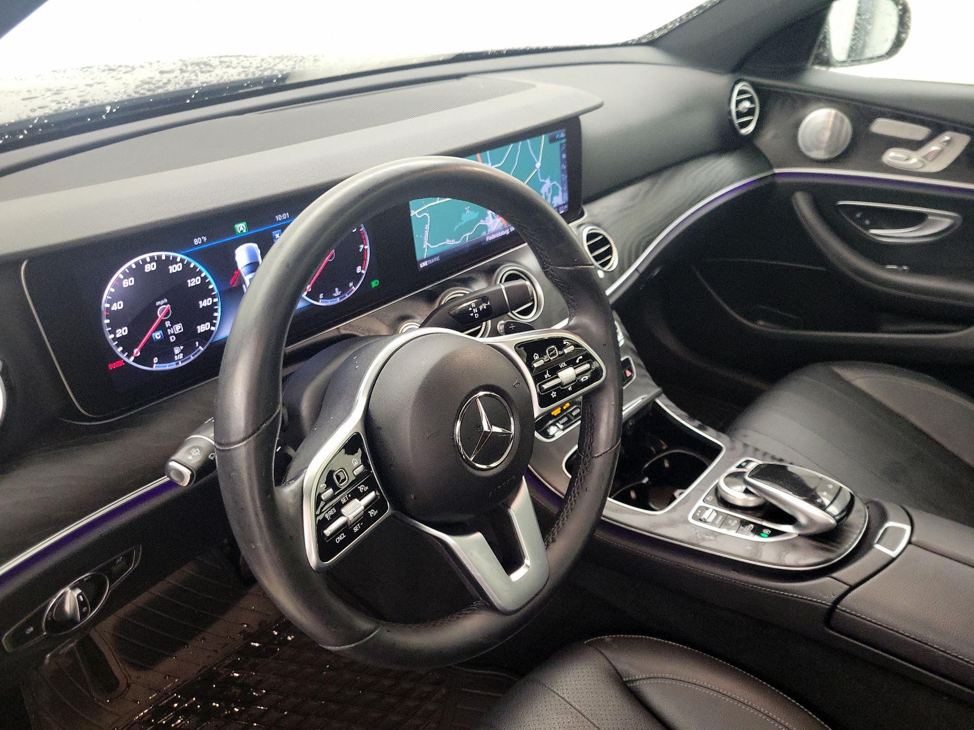 Thumbnail: 2020 Mercedes-Benz E-Class - 9