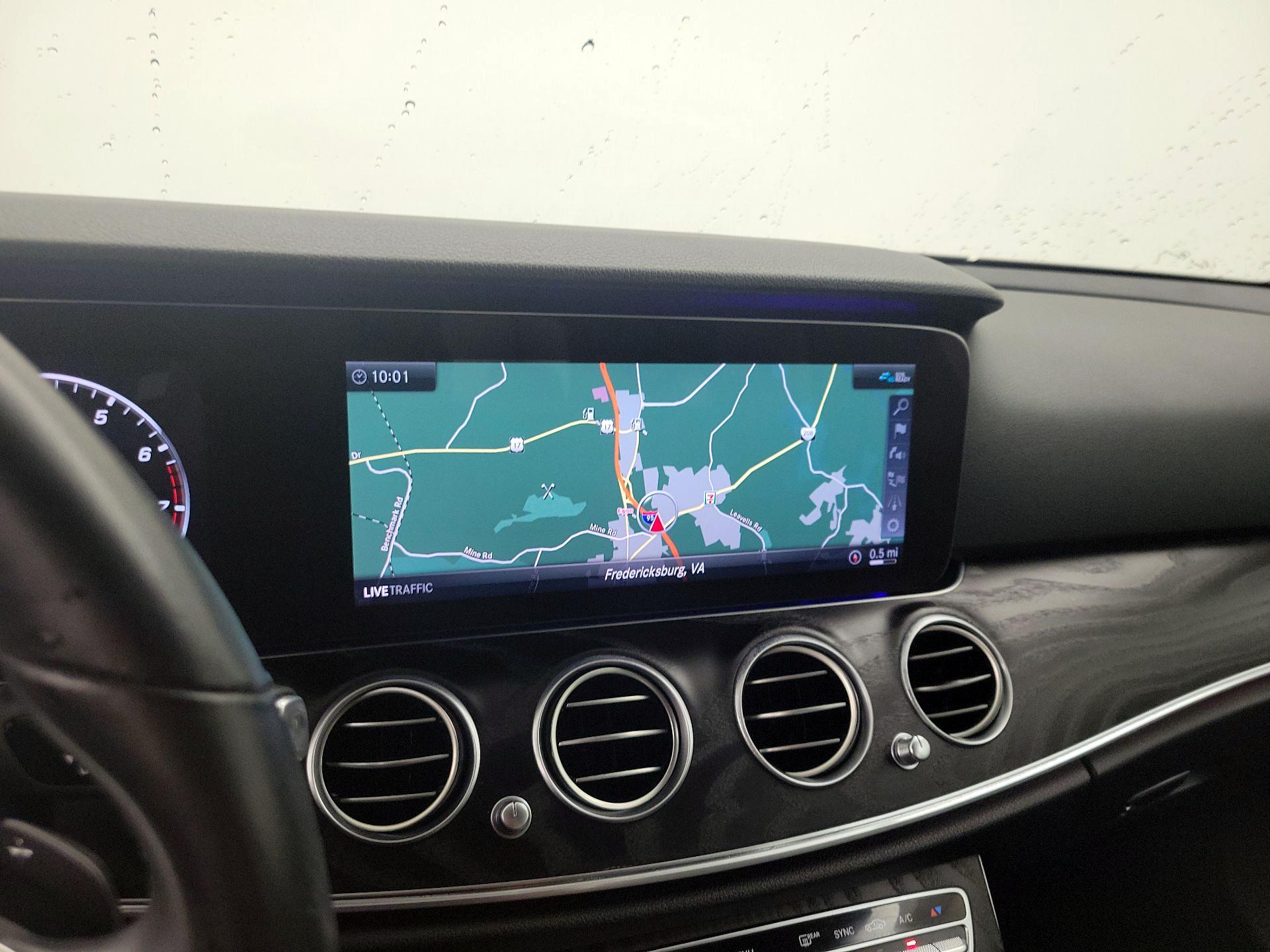 Thumbnail: 2020 Mercedes-Benz E-Class - 14