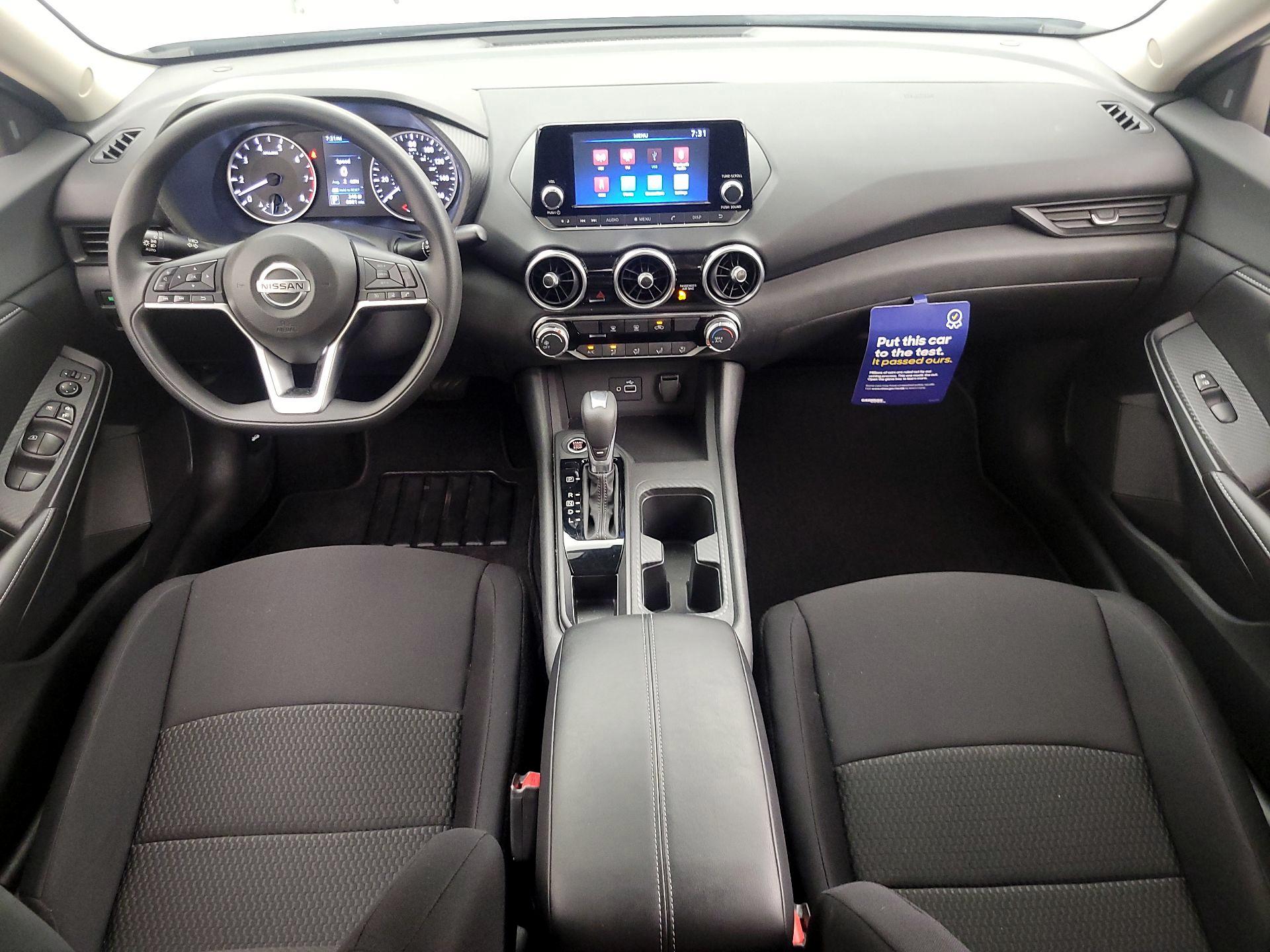 Thumbnail: 2022 Nissan Sentra - 9