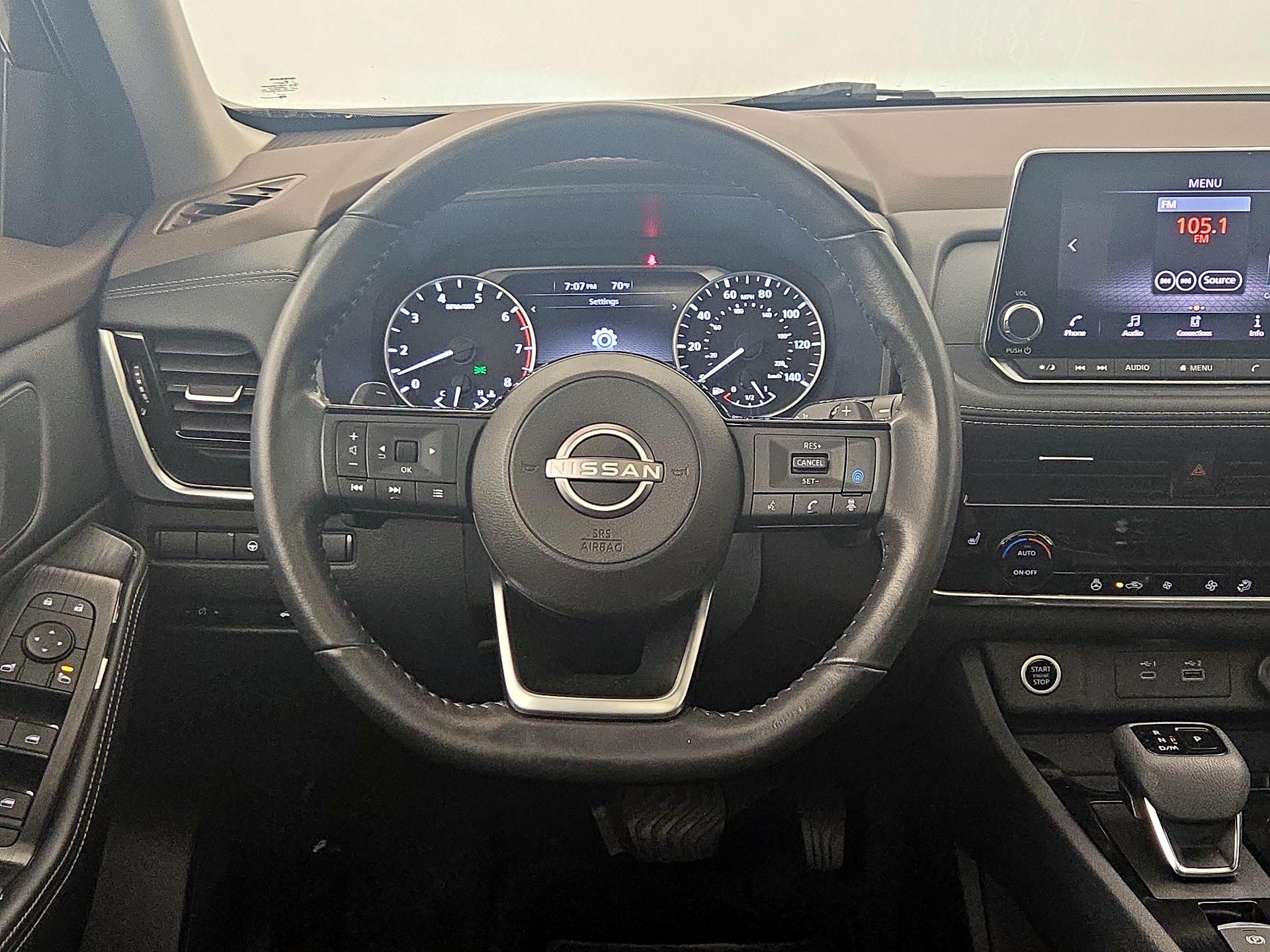 Thumbnail: 2022 Nissan Rogue - 10