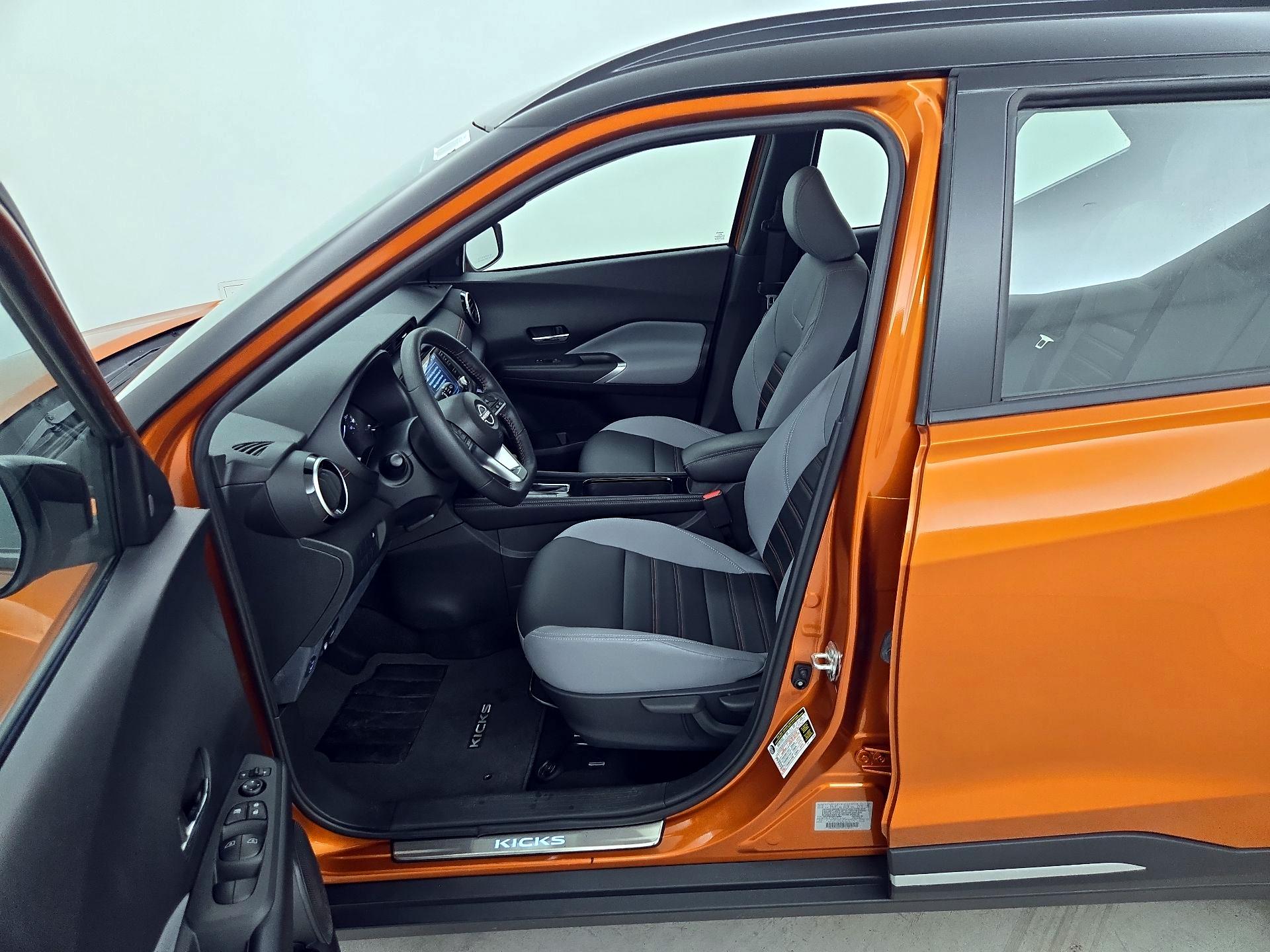 Thumbnail: 2023 Nissan Kicks - 11