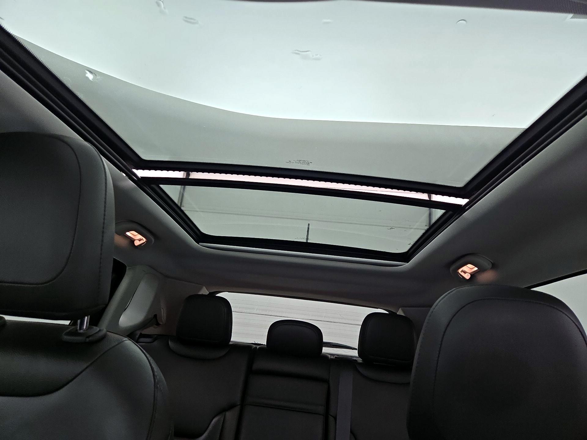Thumbnail: 2018 Jeep Compass - 20