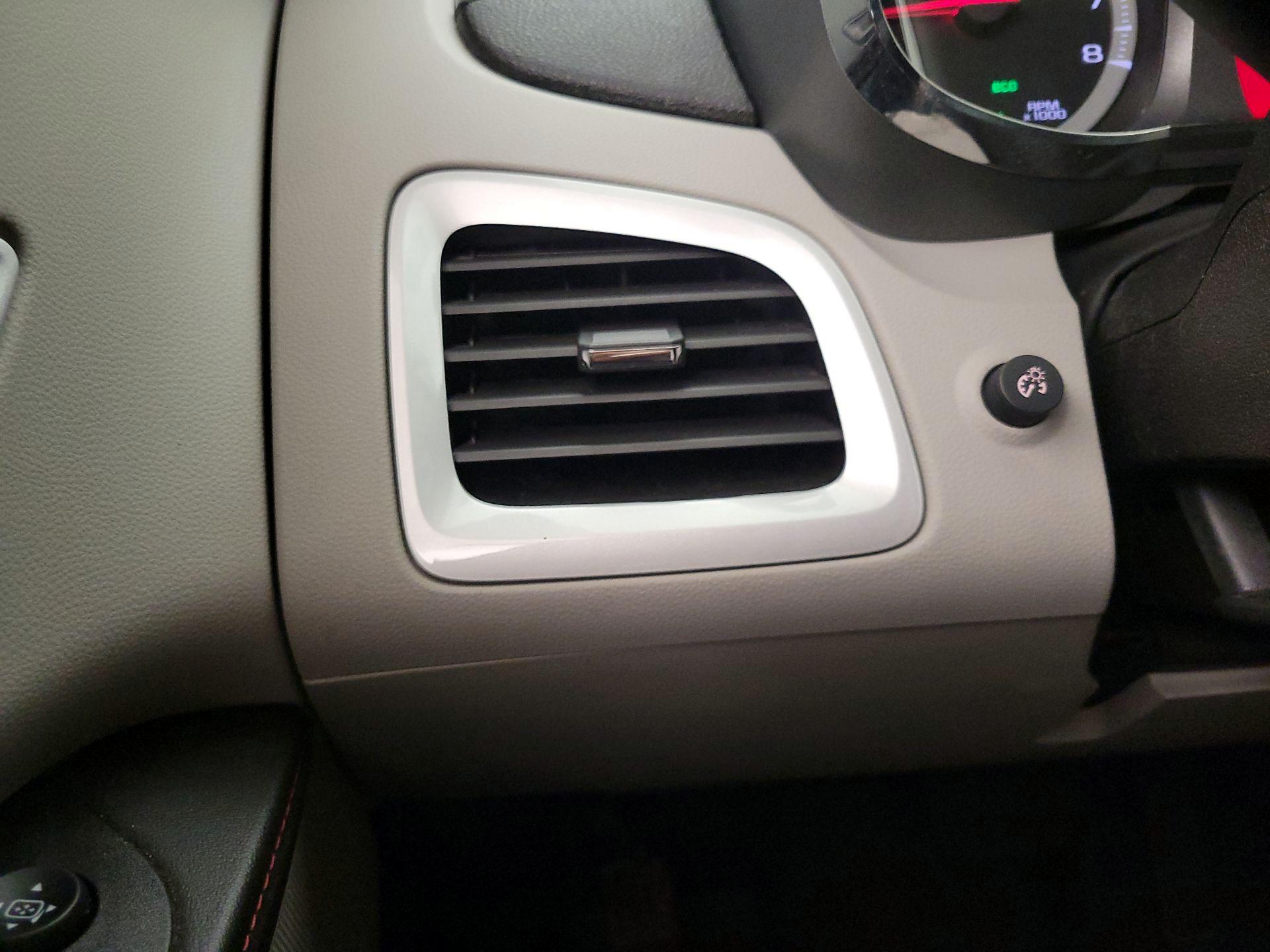 Thumbnail: 2014 GMC Terrain - 13