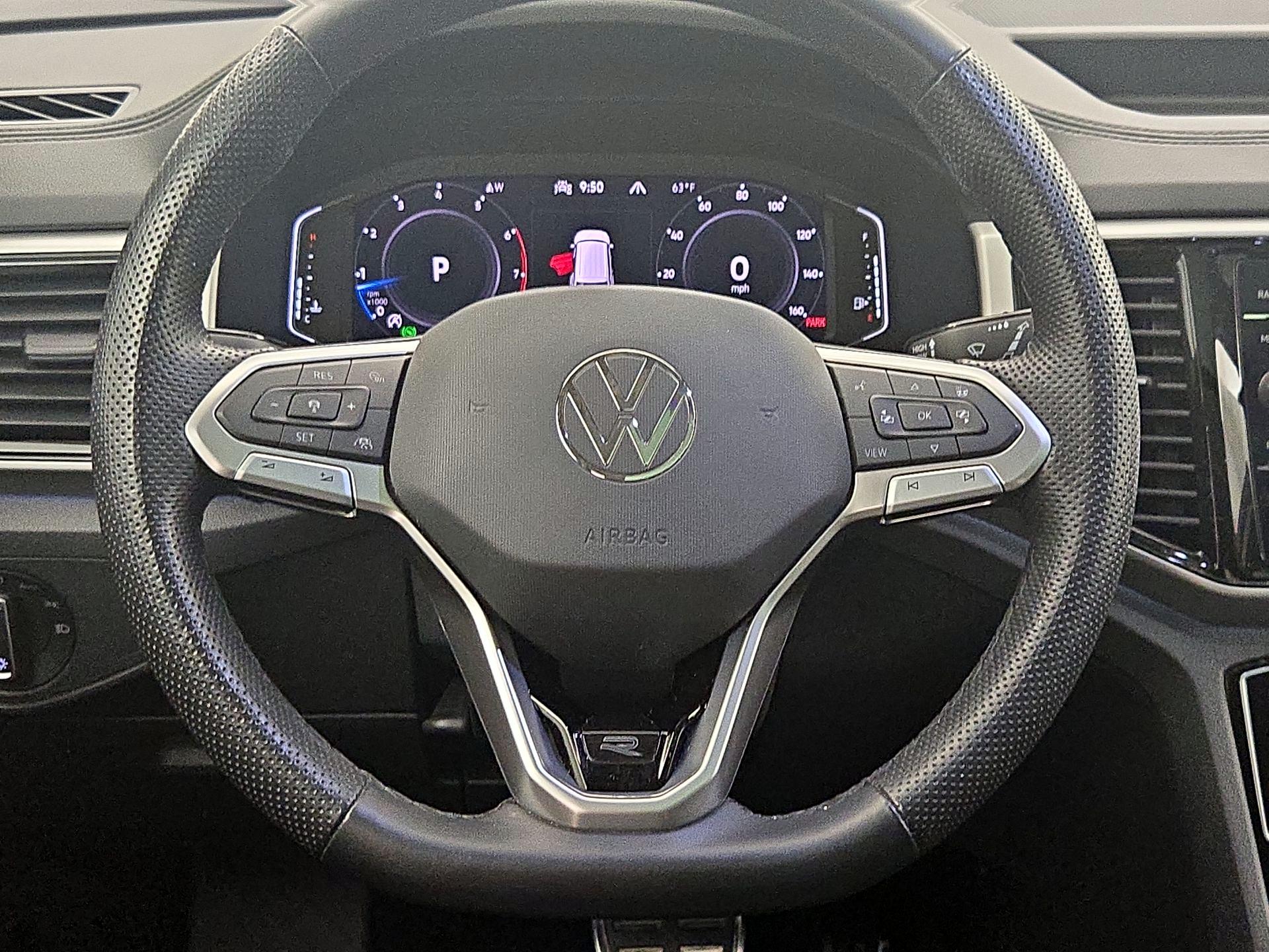 Thumbnail: 2023 Volkswagen Atlas - 10