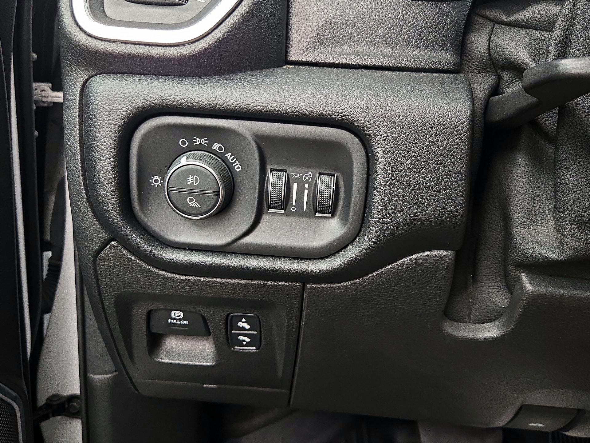 Thumbnail: 2022 RAM 1500 - 13