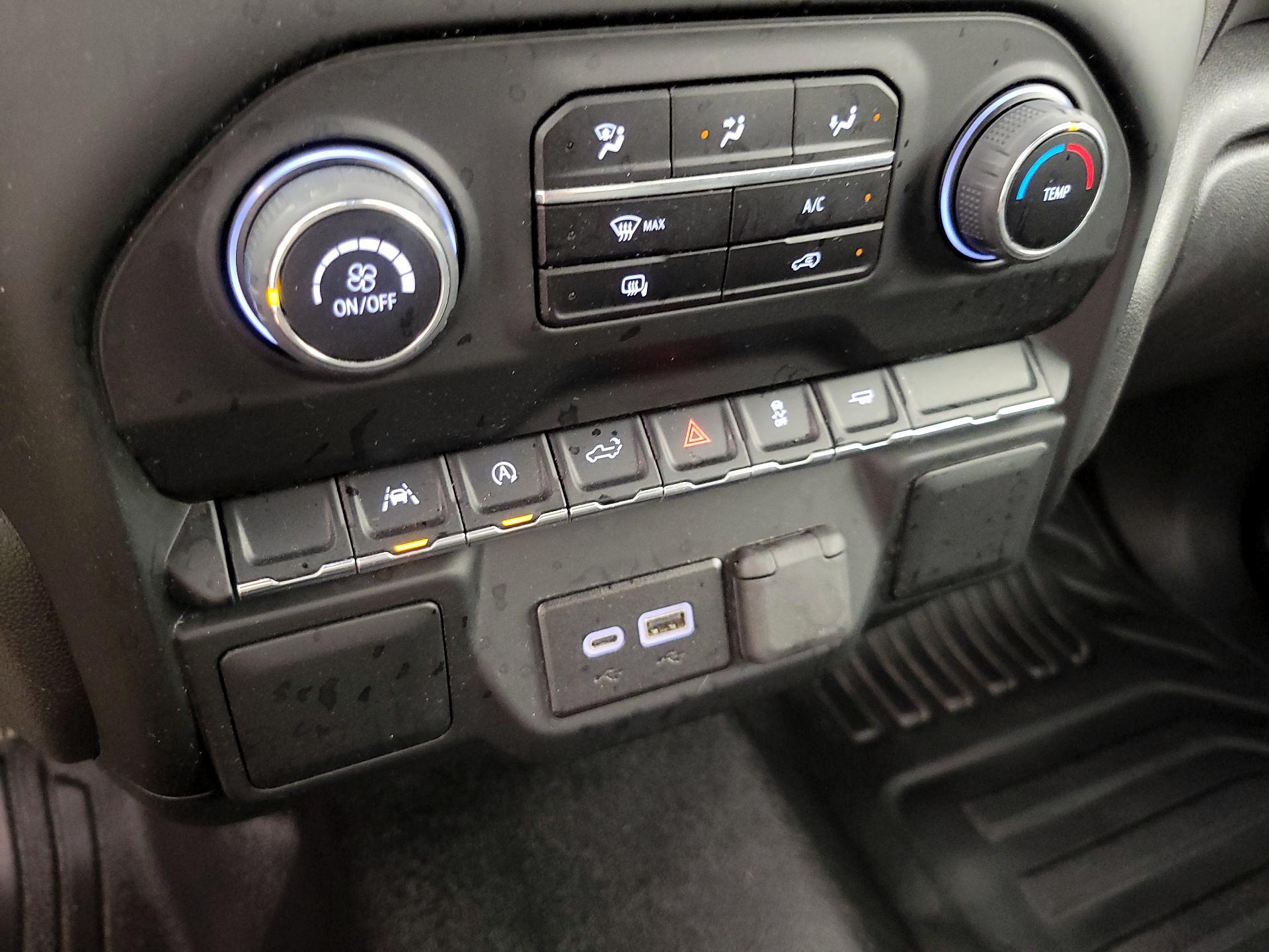 Thumbnail: 2024 Chevrolet Silverado 1500 - 16
