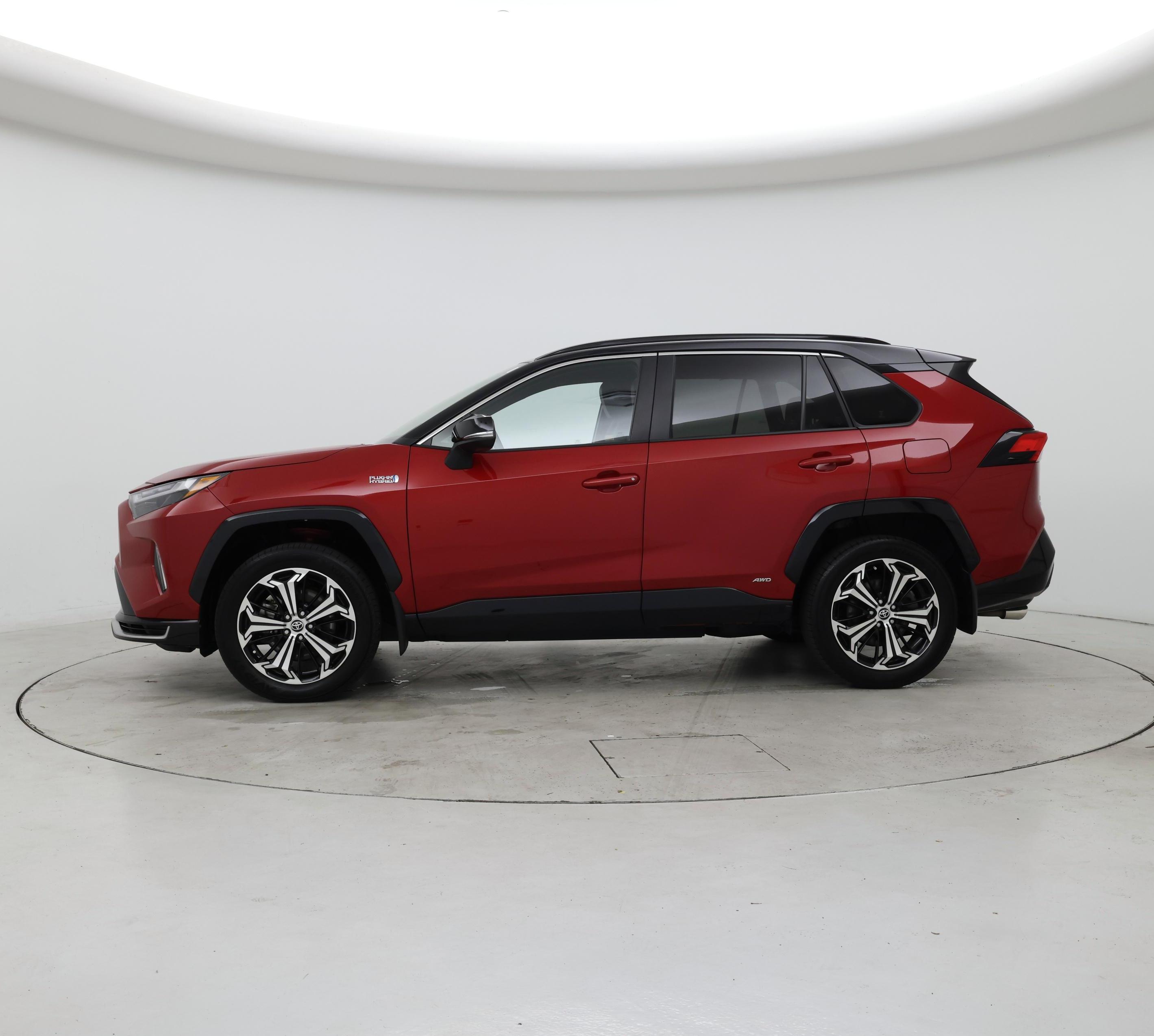 Thumbnail: 2022 Toyota RAV4 - 3