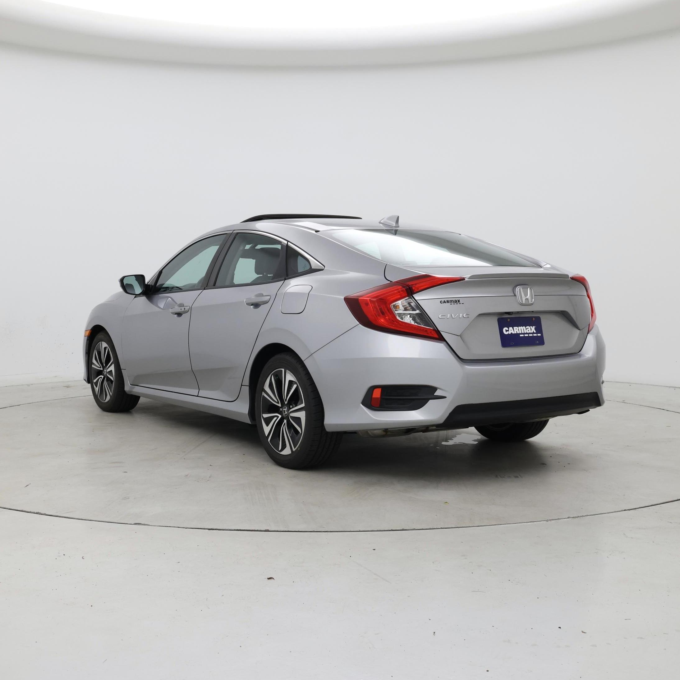 Thumbnail: 2016 Honda Civic - 2