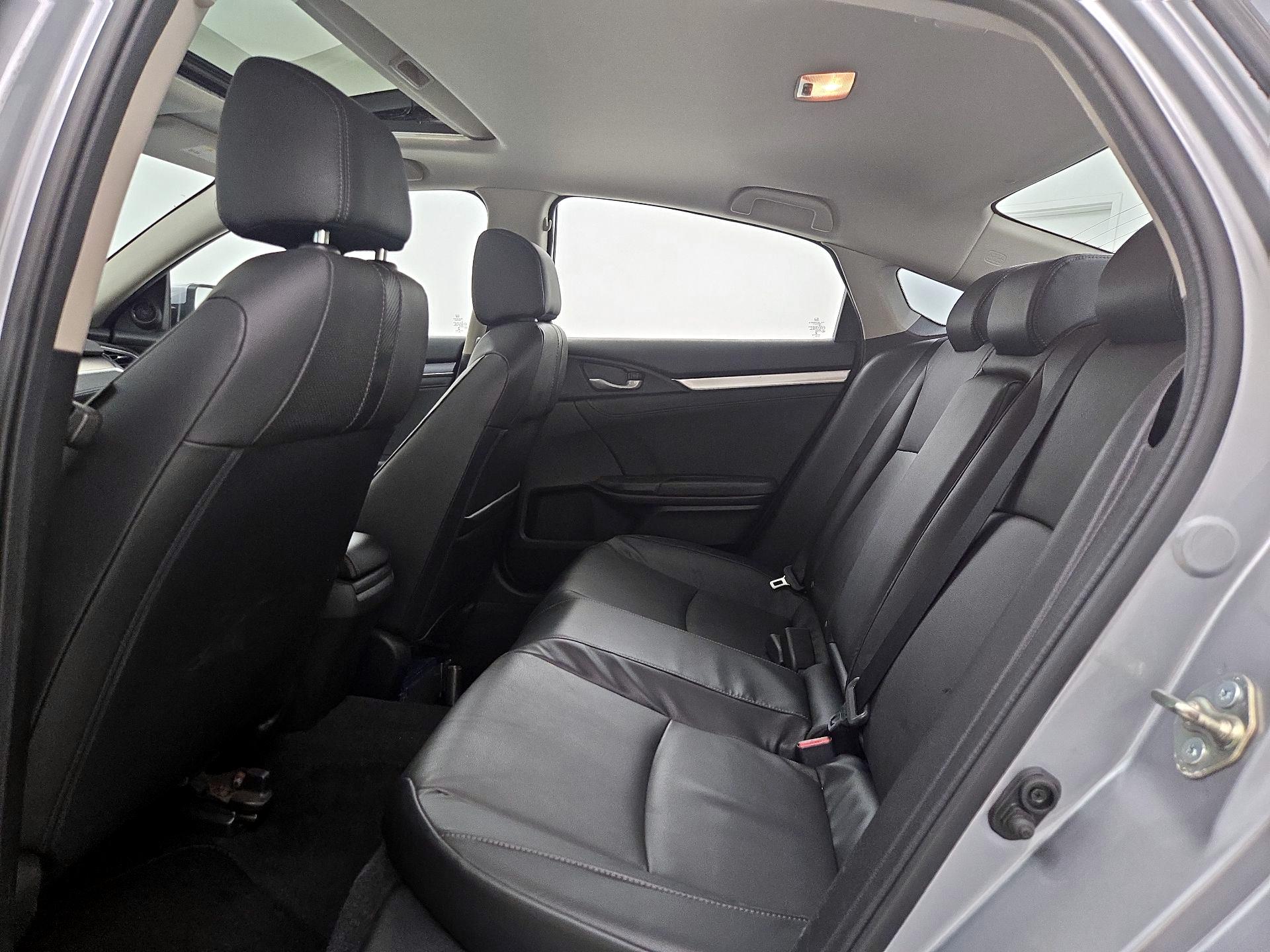 Thumbnail: 2016 Honda Civic - 20