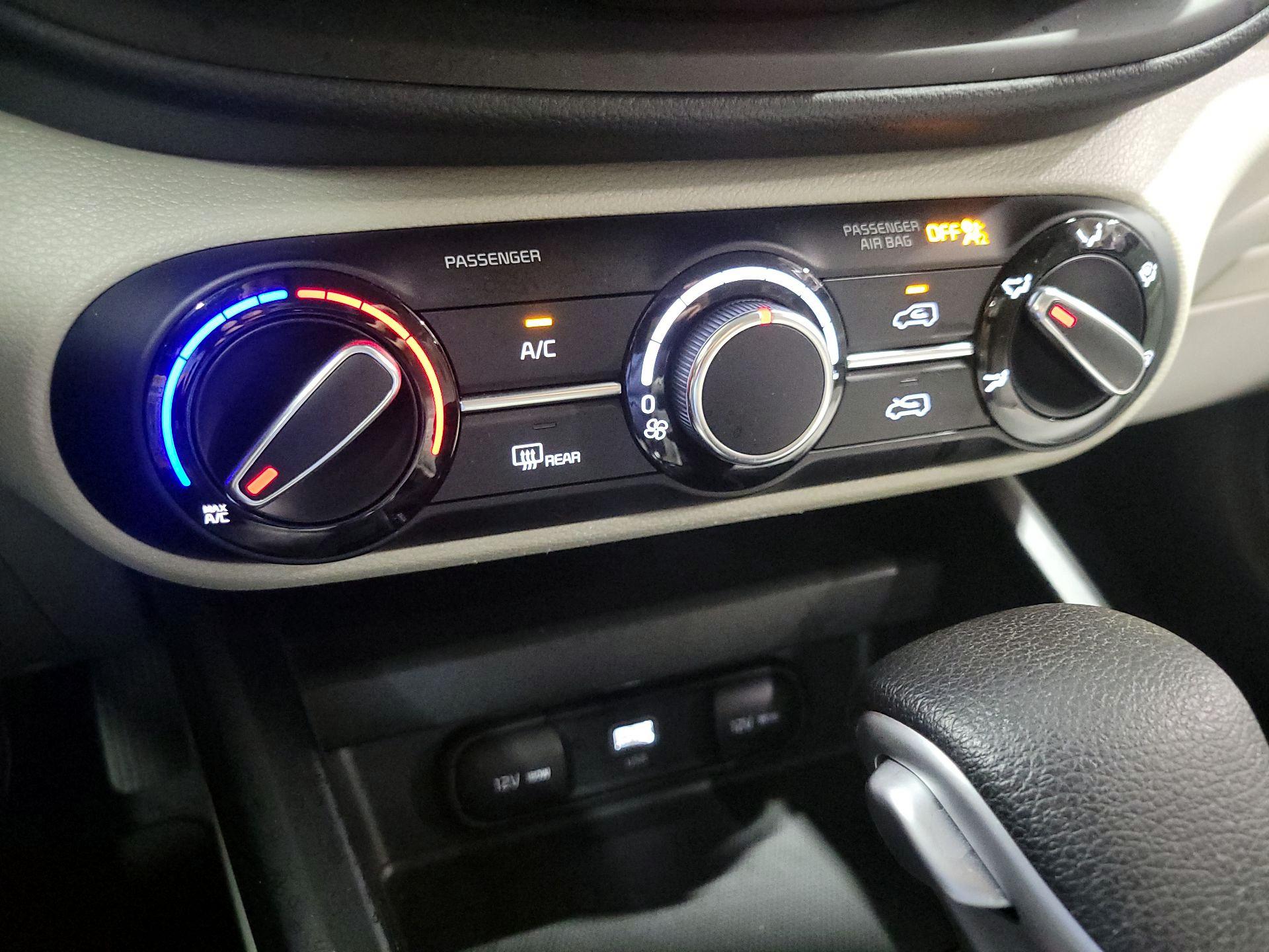 Thumbnail: 2023 Kia Soul - 16