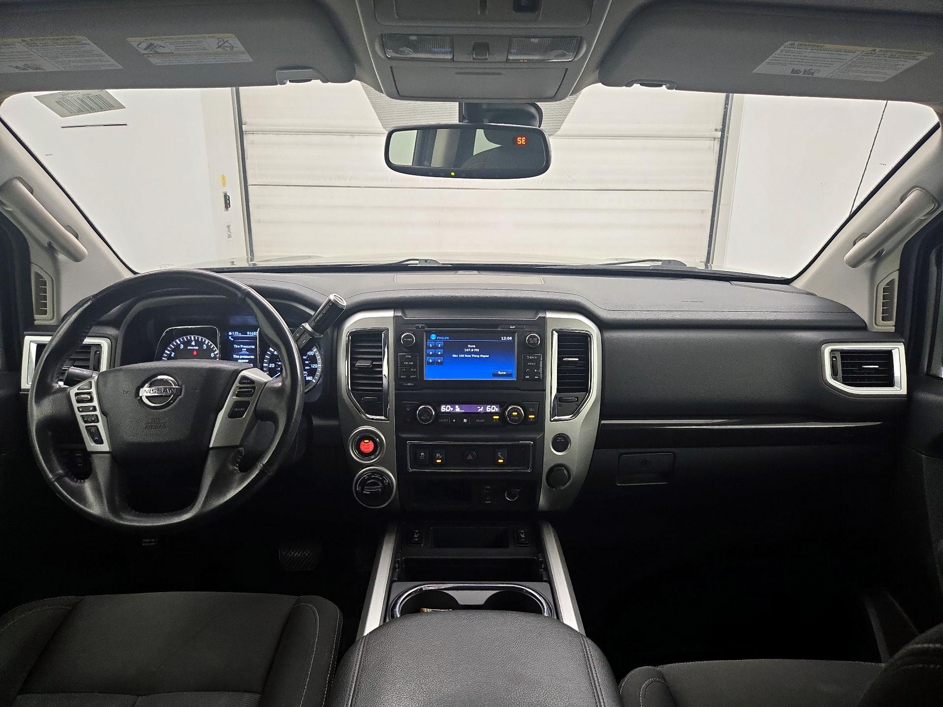 Thumbnail: 2017 Nissan Titan - 9