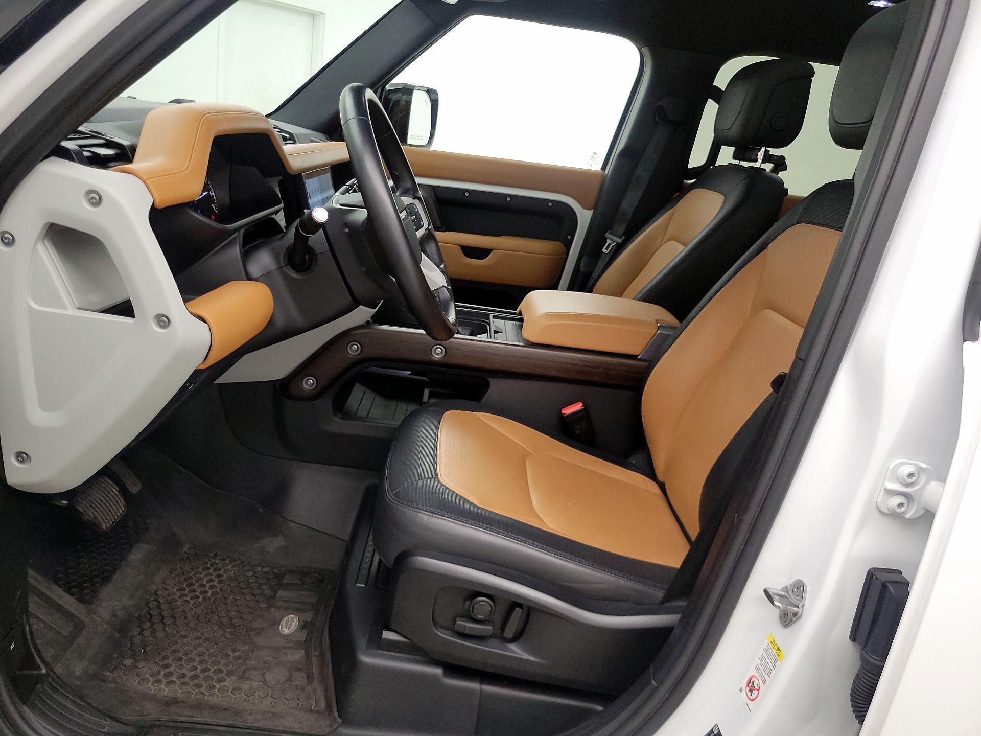 Thumbnail: 2023 Land Rover Defender - 11