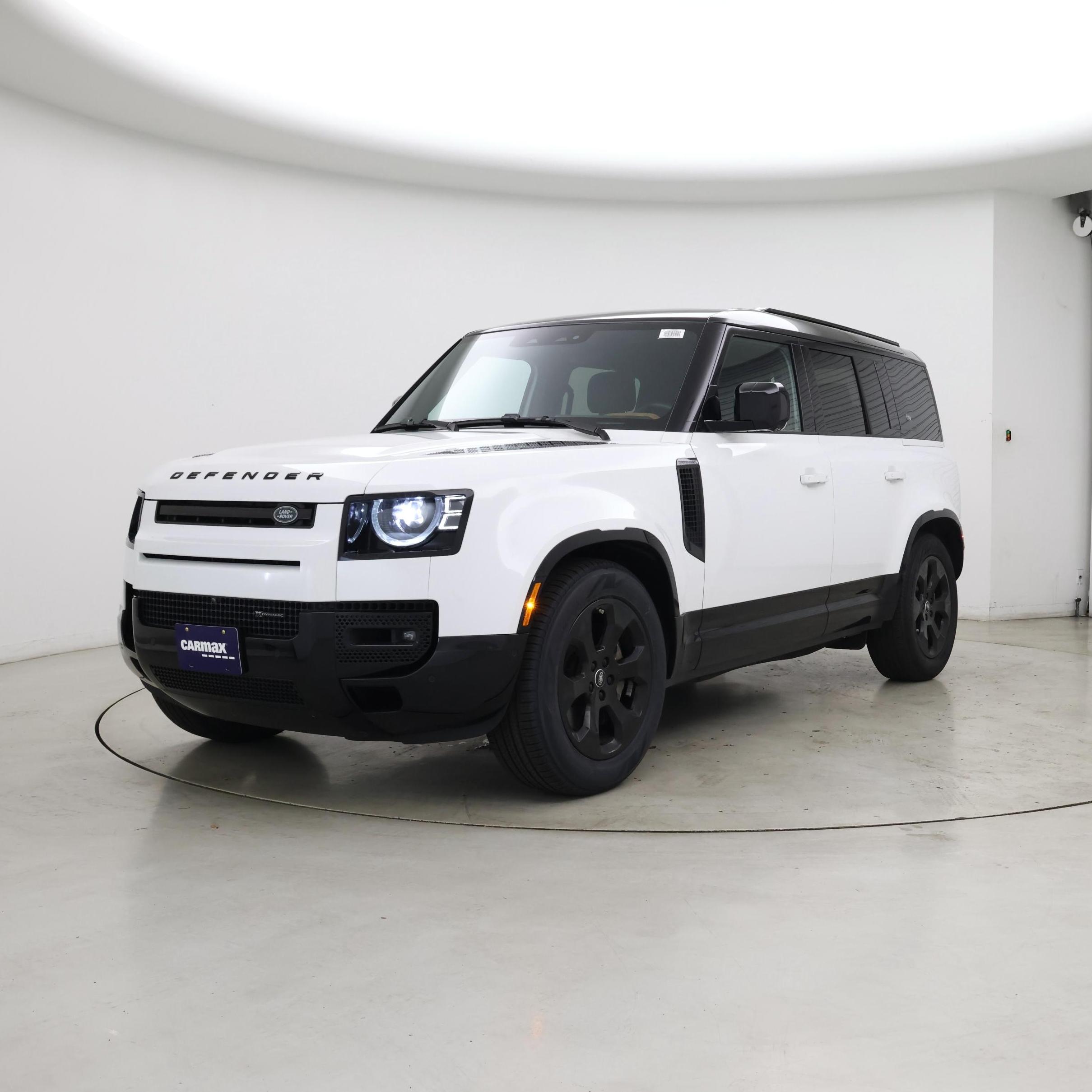 Thumbnail: 2023 Land Rover Defender - 4