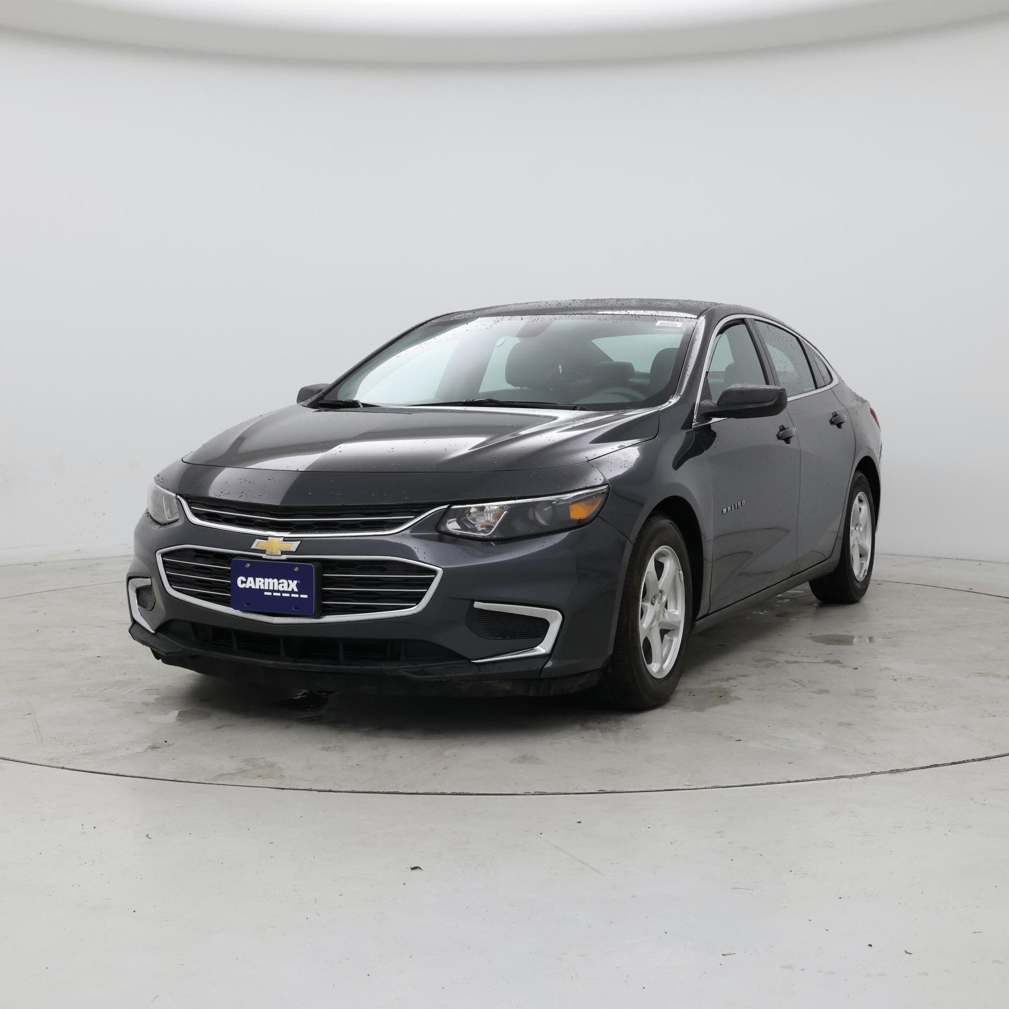 Thumbnail: 2017 Chevrolet Malibu - 4