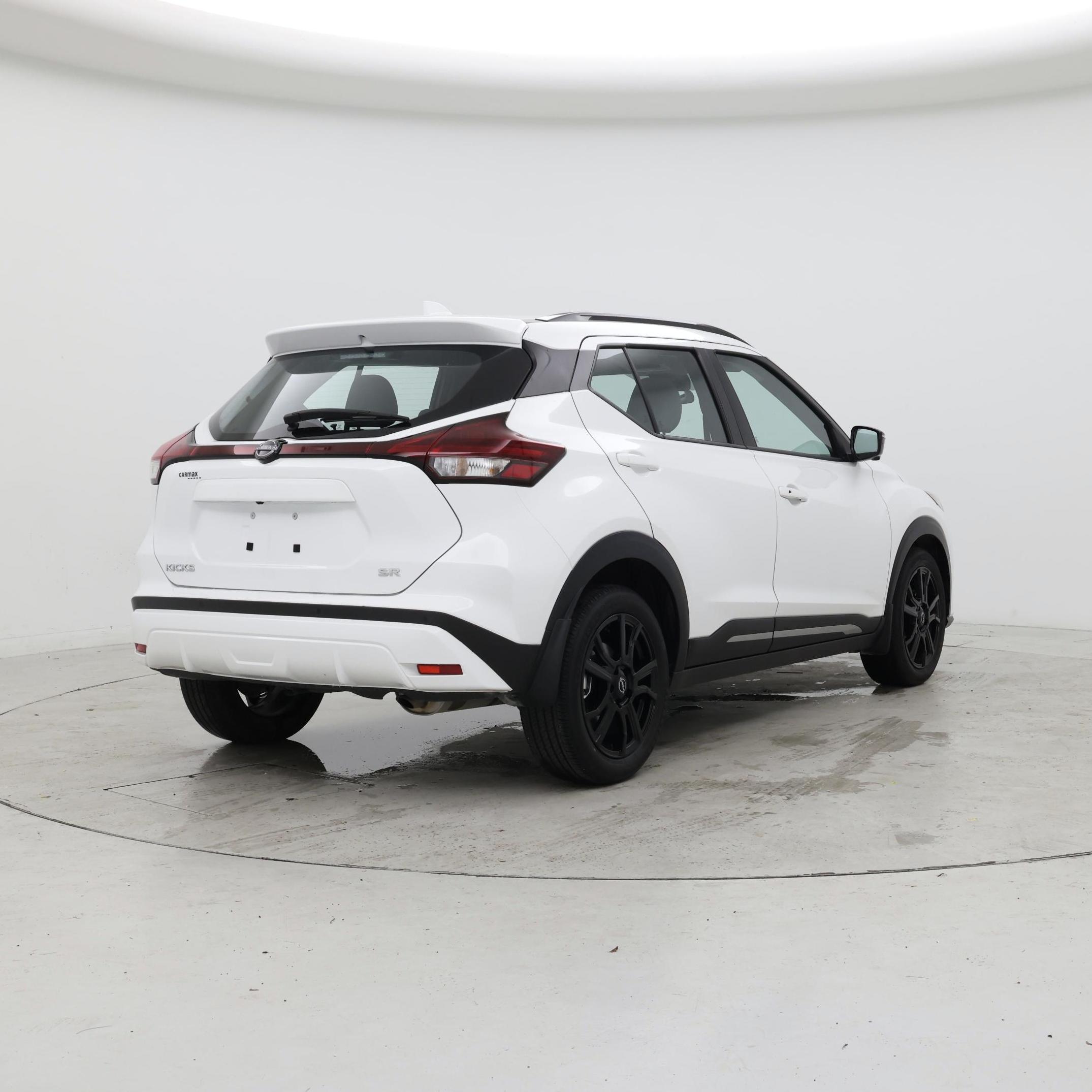 Thumbnail: 2024 Nissan Kicks - 8
