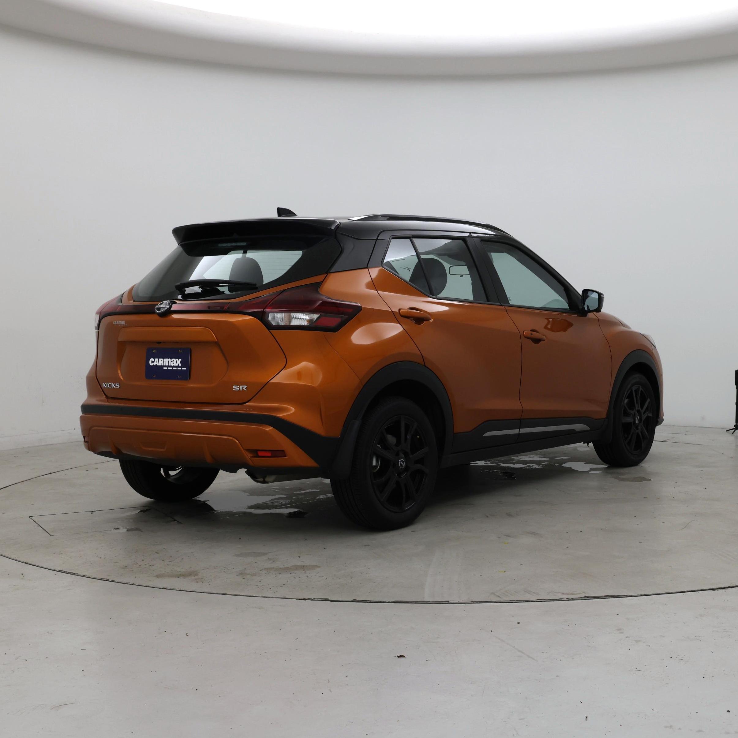 Thumbnail: 2024 Nissan Kicks - 8
